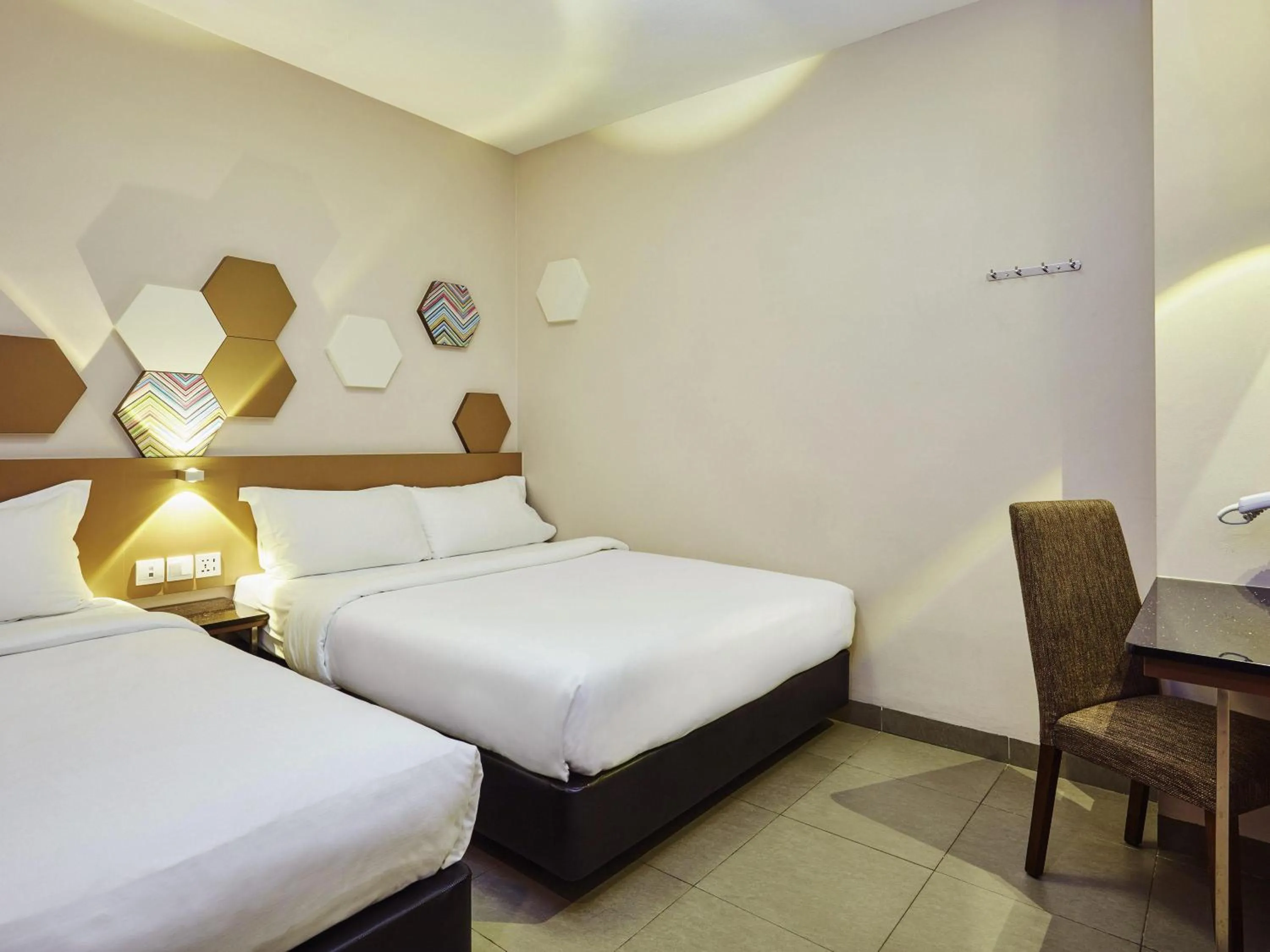 Bedroom, Bed in ibis budget Singapore Imperial