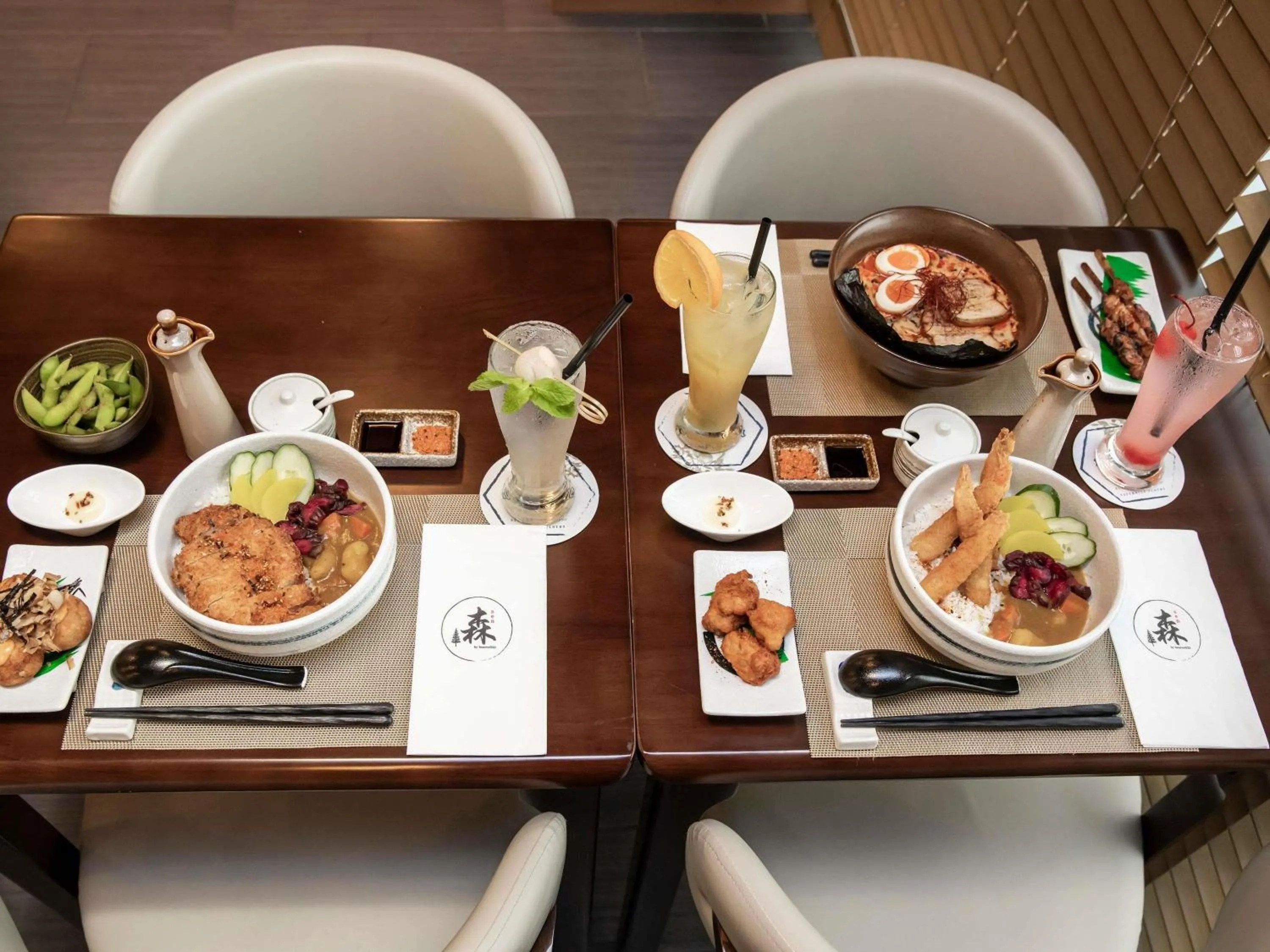 Restaurant/places to eat in ibis budget Singapore Imperial