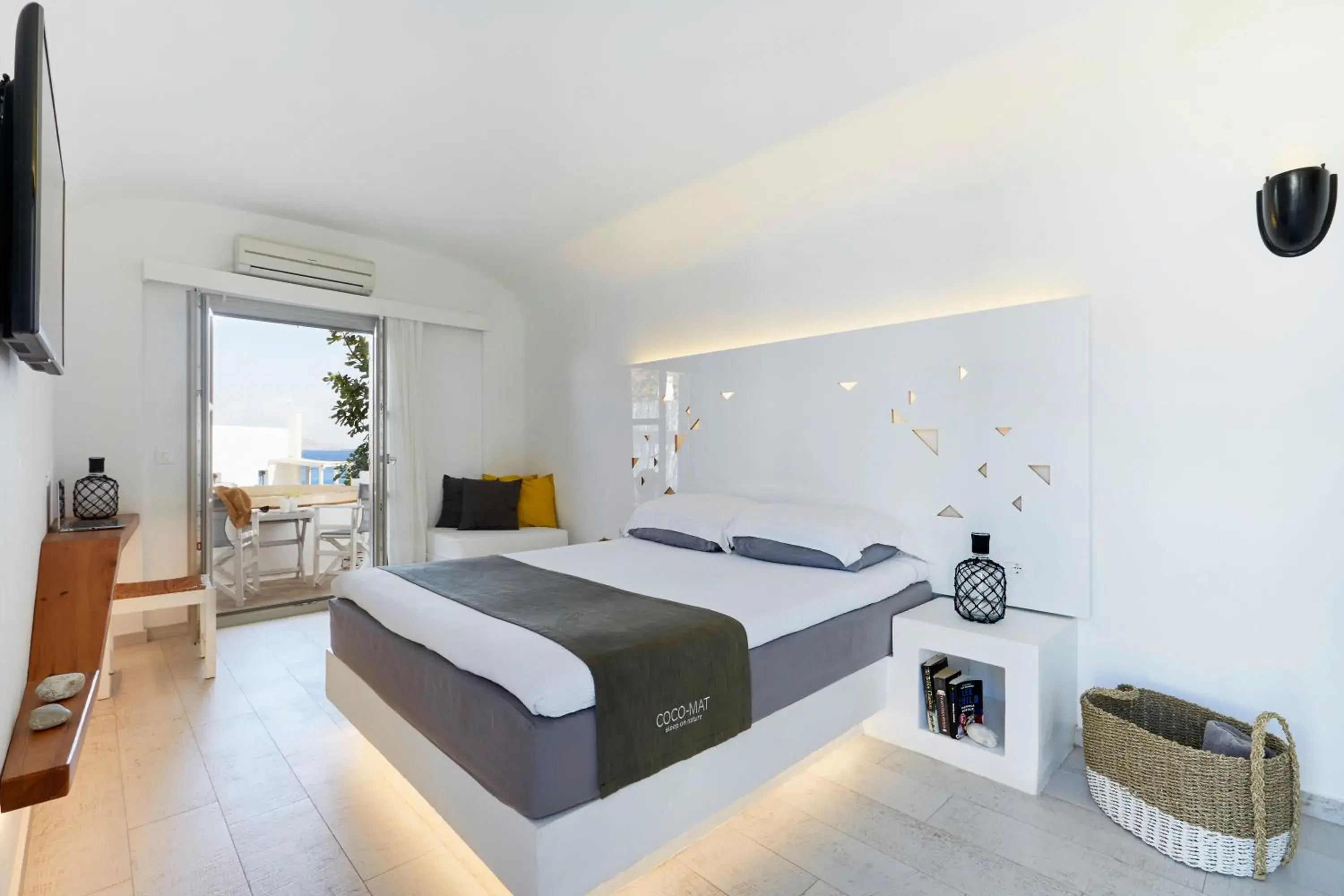 Bed in Vrahos Boutique Hotel Bed in Vrahos Boutique Hotel