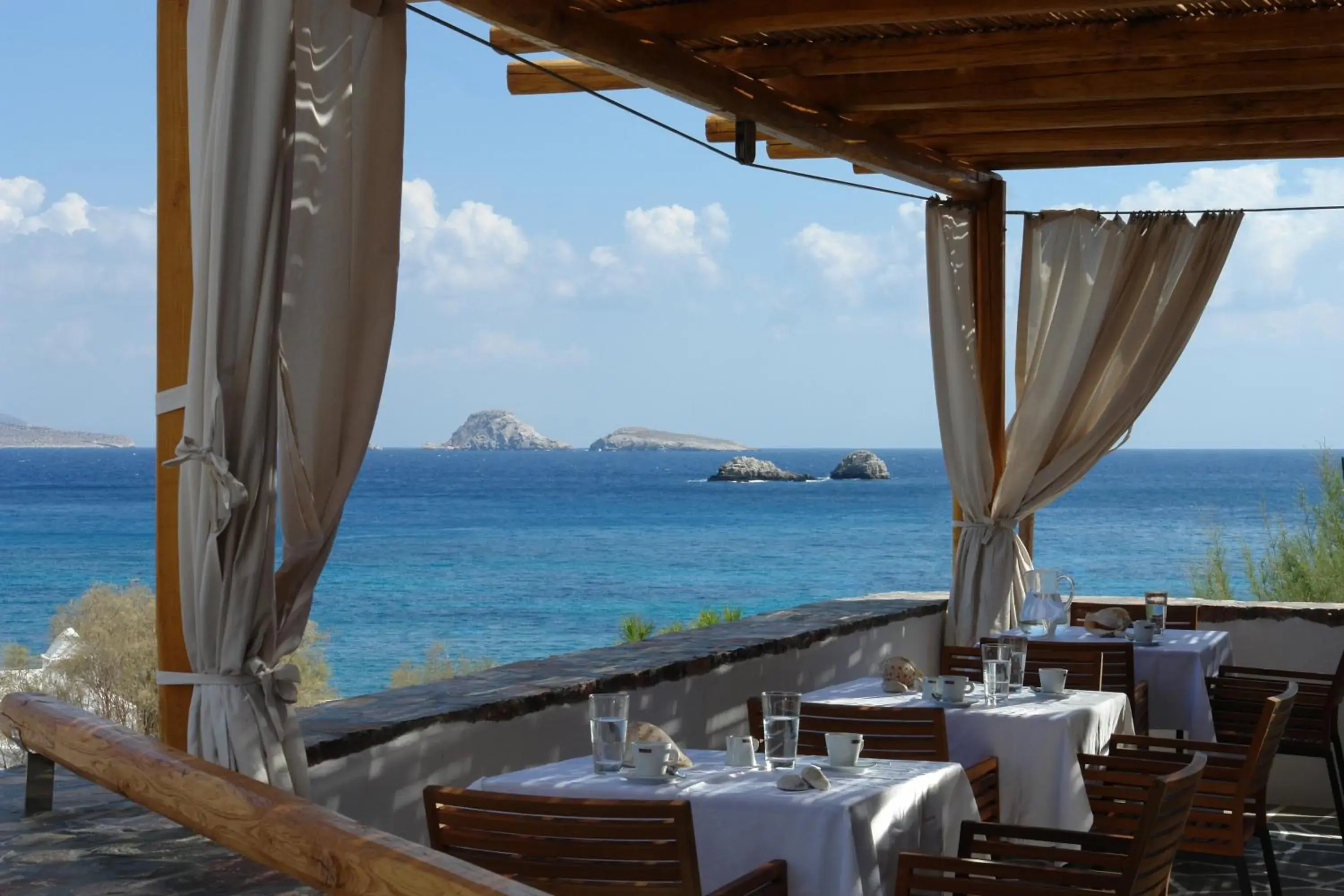 Restaurant/places to eat in Vrahos Boutique Hotel Restaurant/places to eat in Vrahos Boutique Hotel