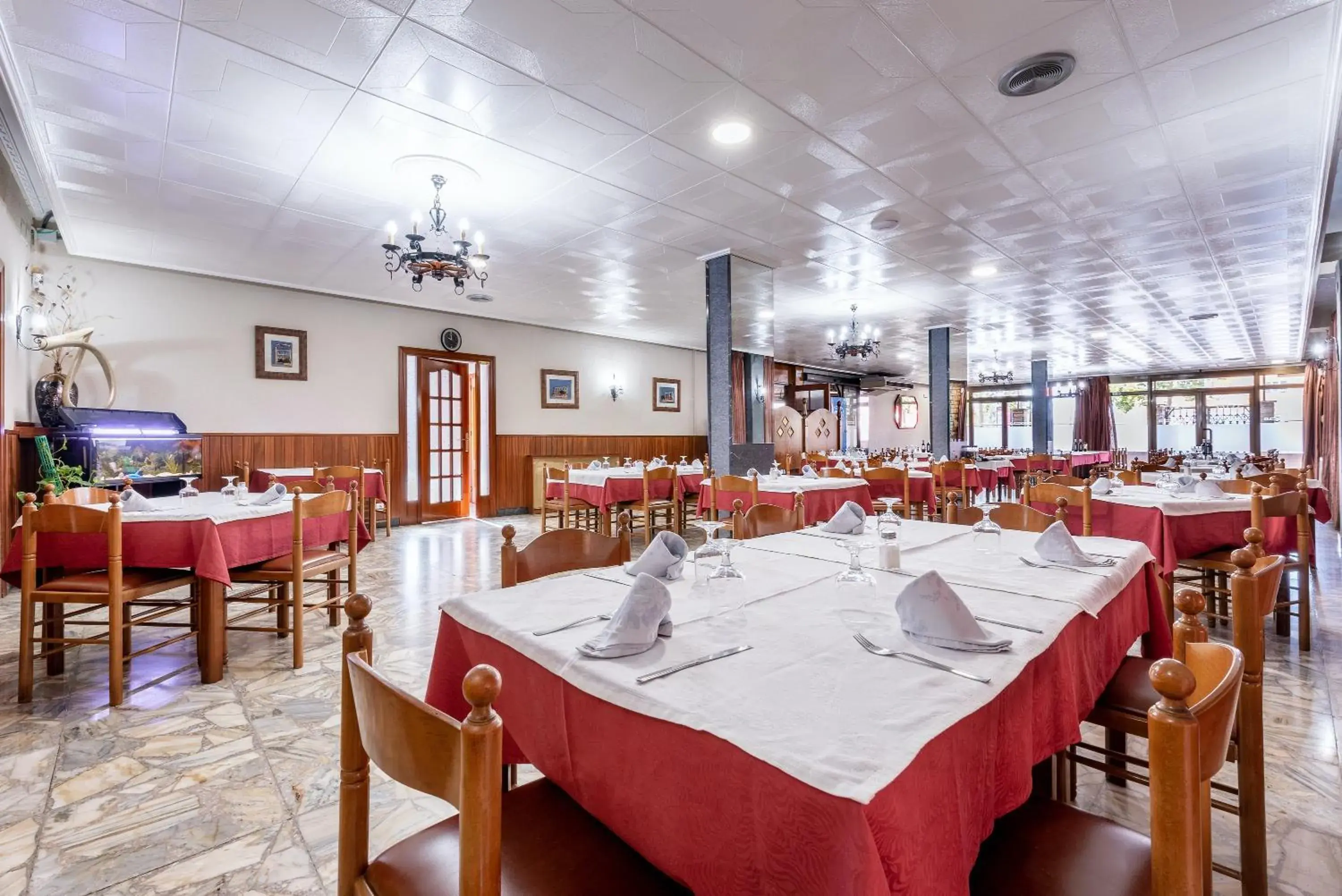 Restaurant/places to eat in Hotel Canadá Restaurant/places to eat in Hotel Canadá