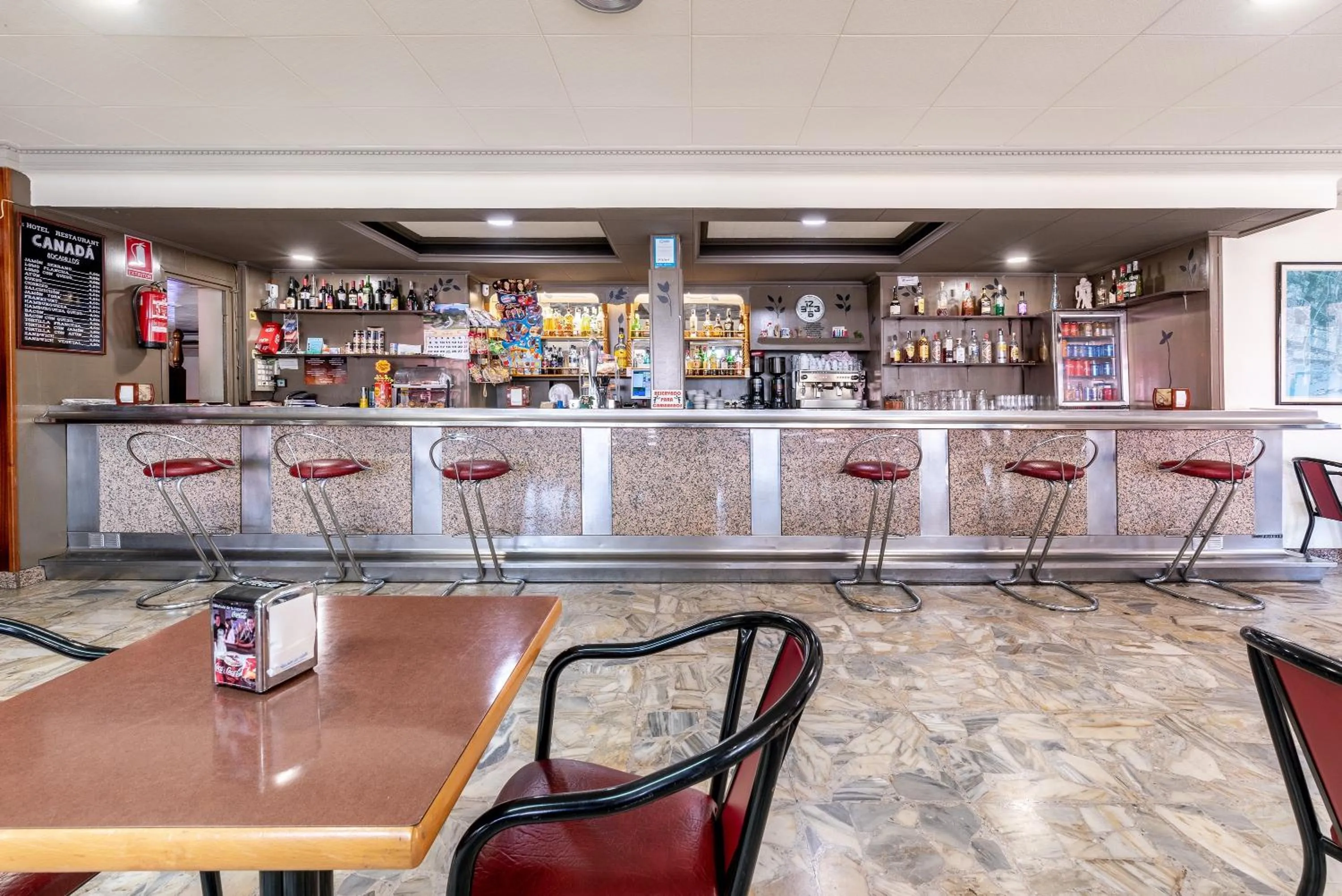 Lounge or bar in Hotel Canadá