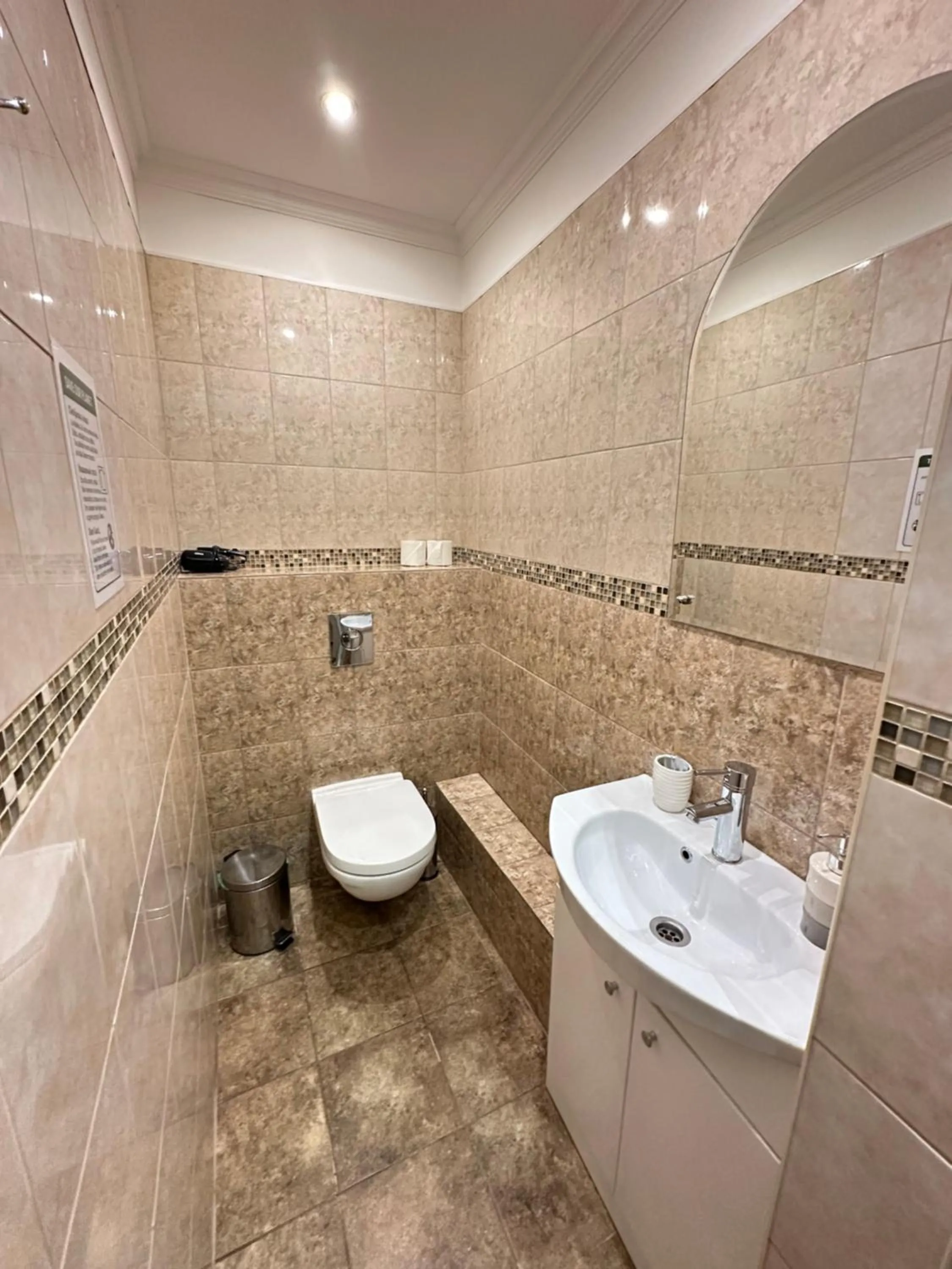 Toilet in Nika Apart hotel