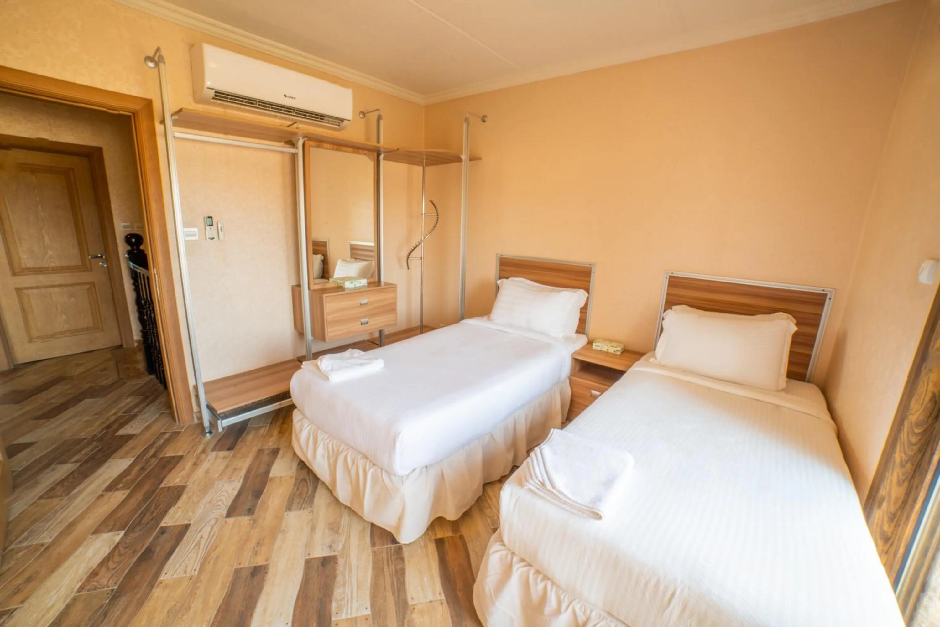Bedroom, Bed in Palm Beach Resort Half Moon