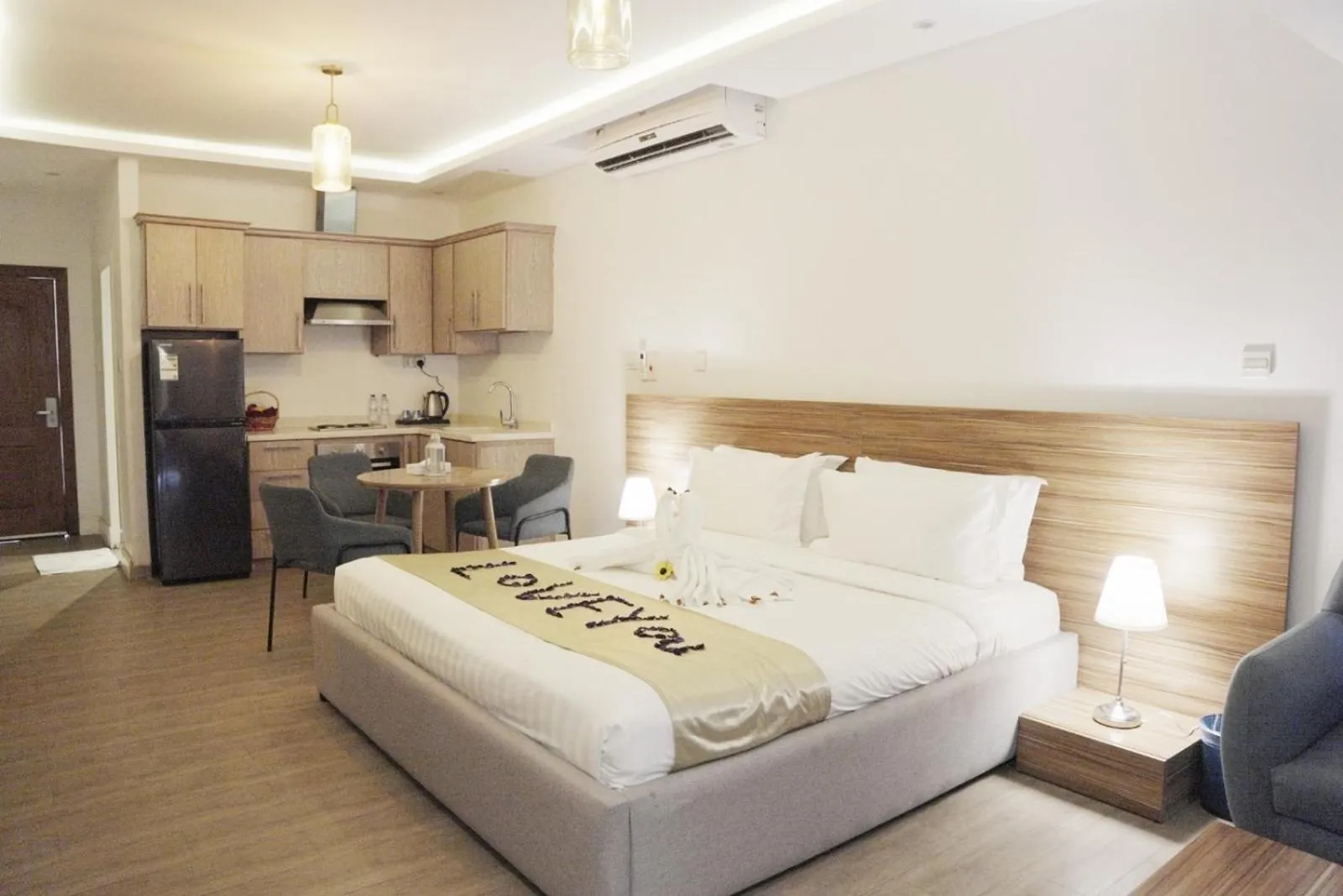 Bed in Palm Beach Resort Half Moon