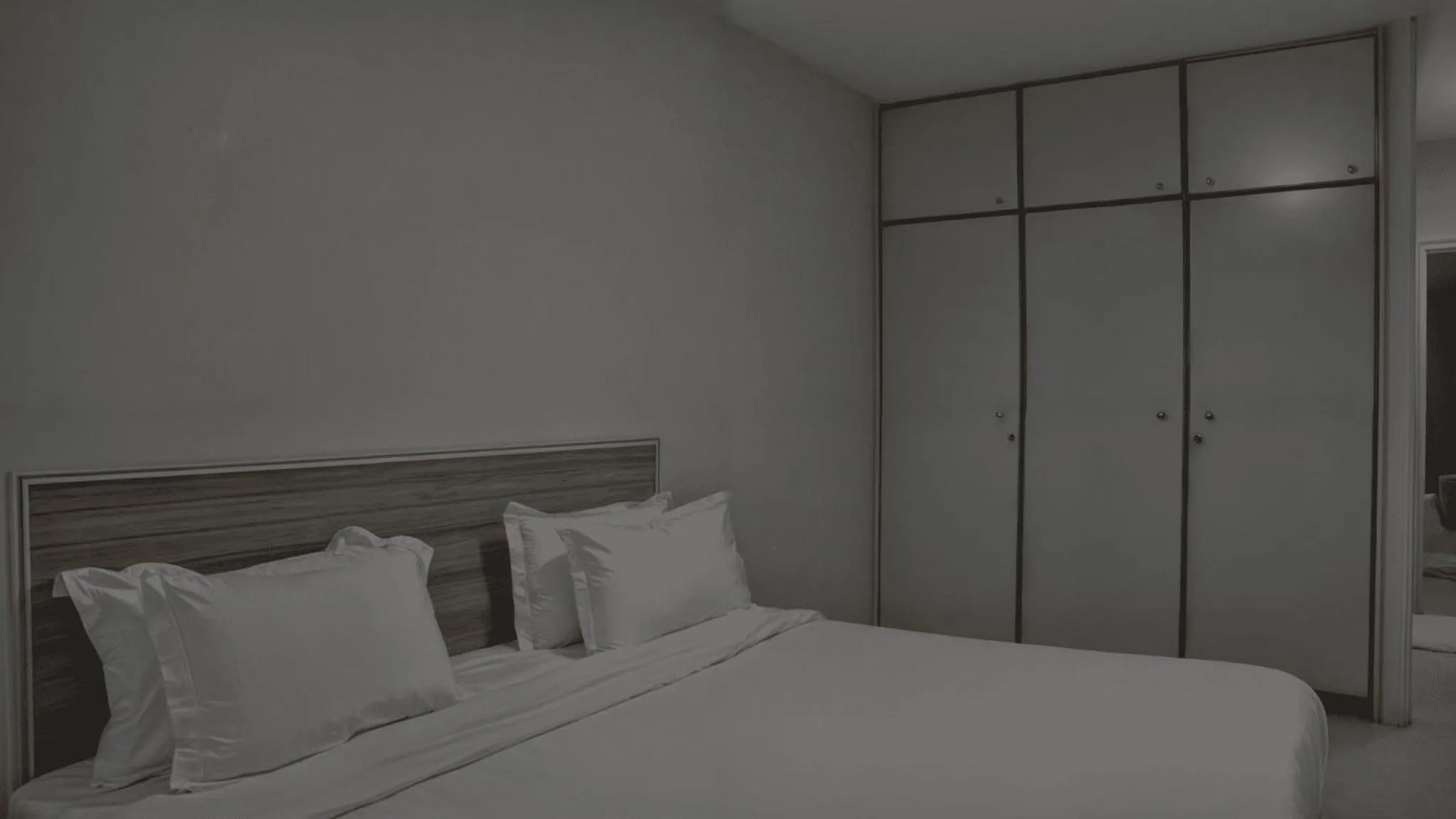 Bed in Palm Beach Resort Half Moon