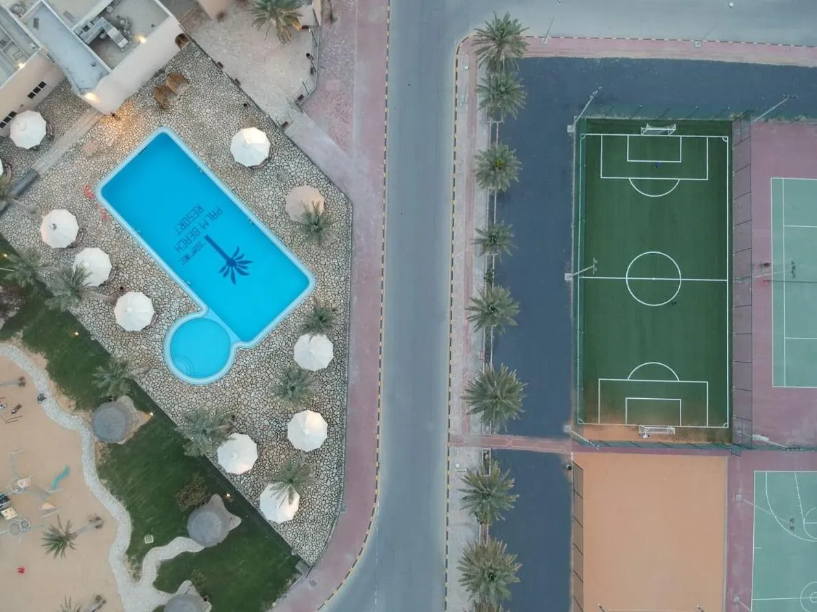 Palm Beach Resort Half Moon