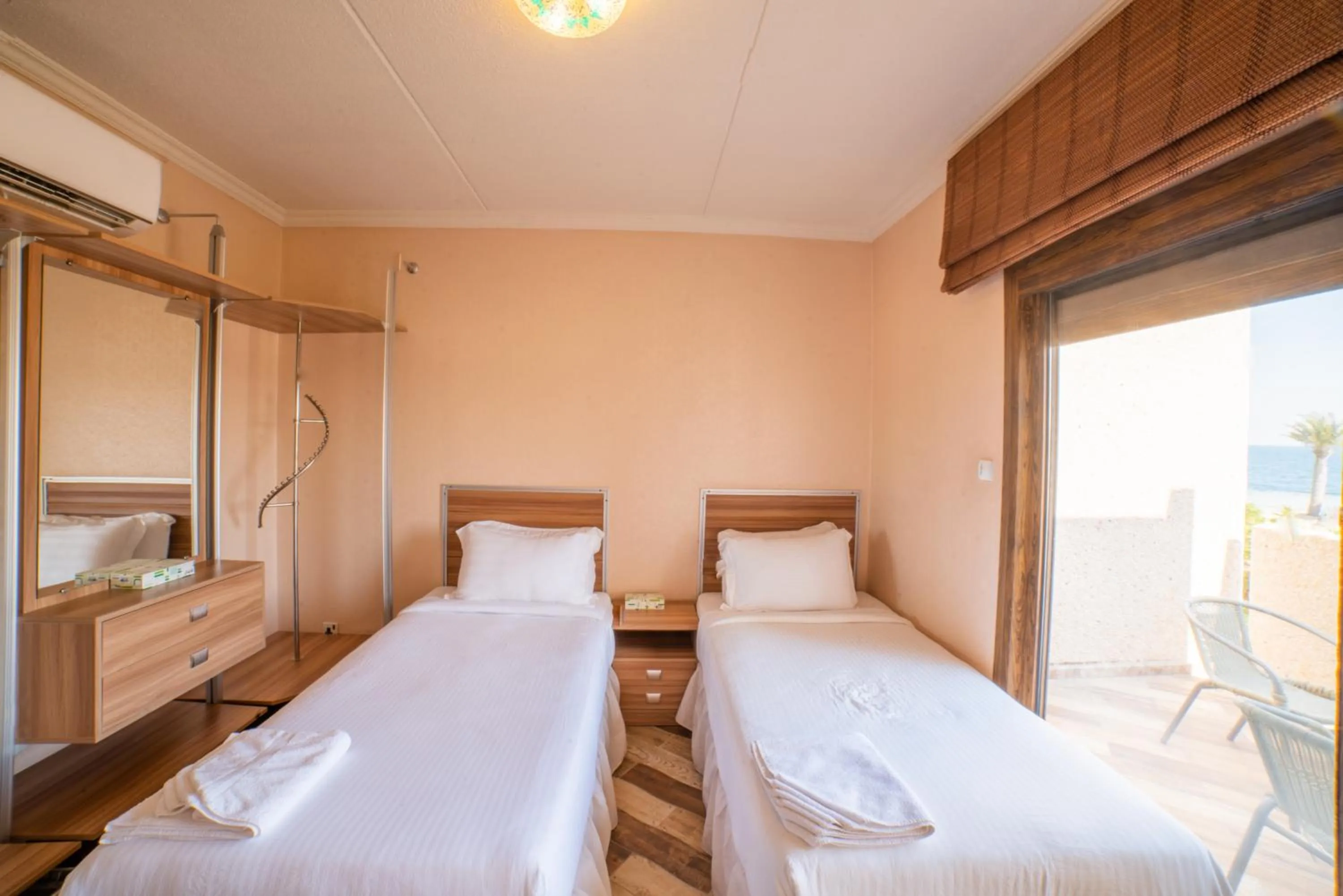 Bedroom, Bed in Palm Beach Resort Half Moon