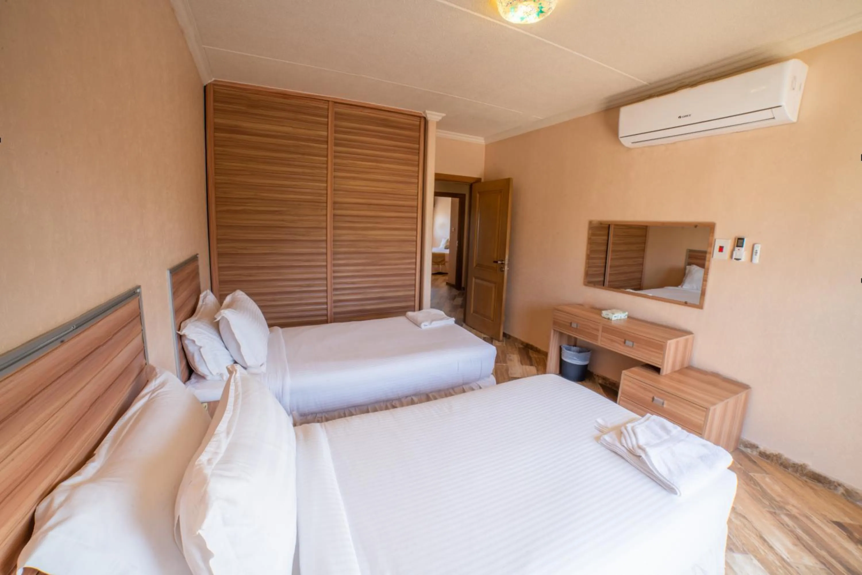Bedroom, Bed in Palm Beach Resort Half Moon