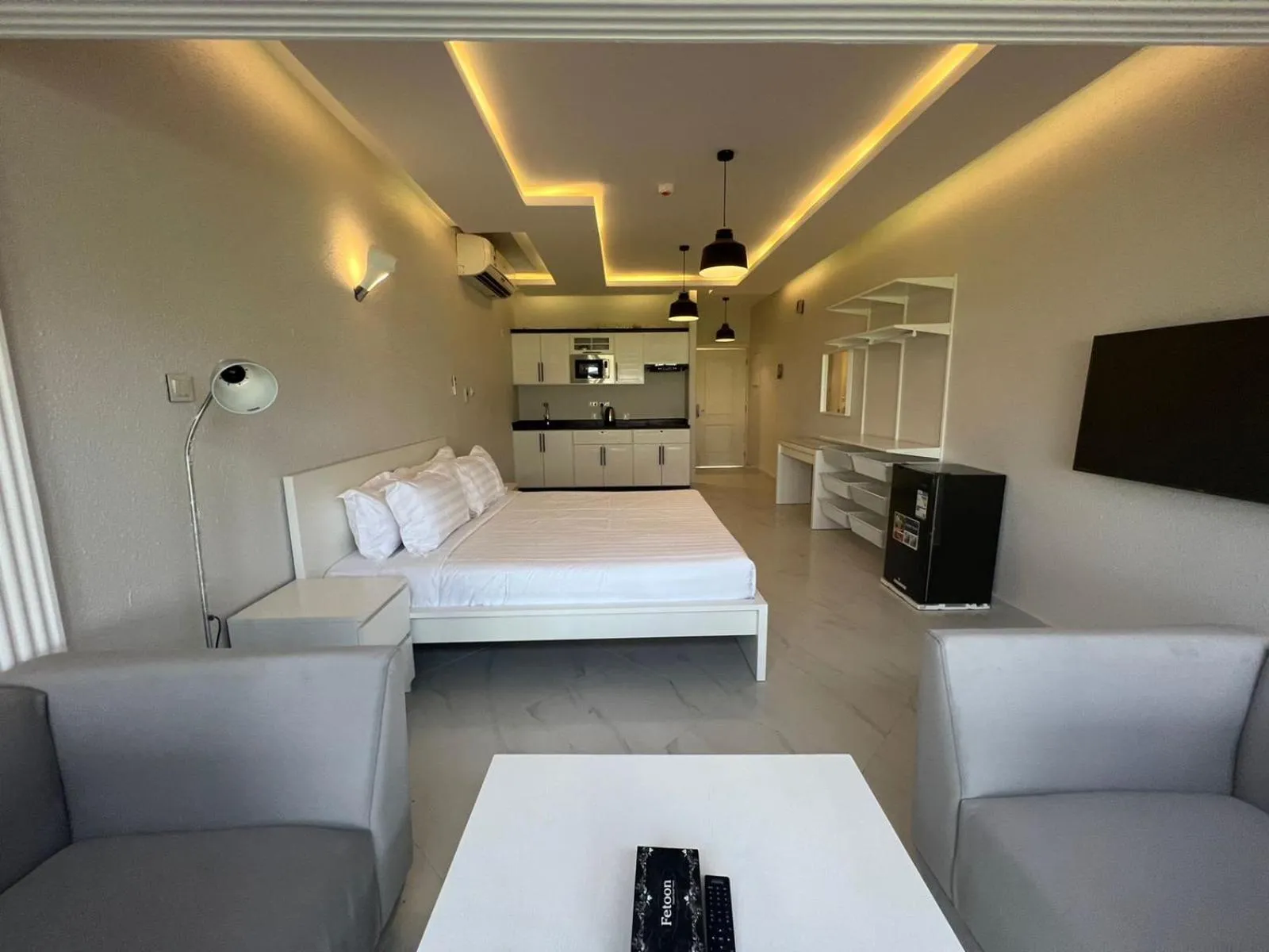 Bed in Palm Beach Resort Half Moon