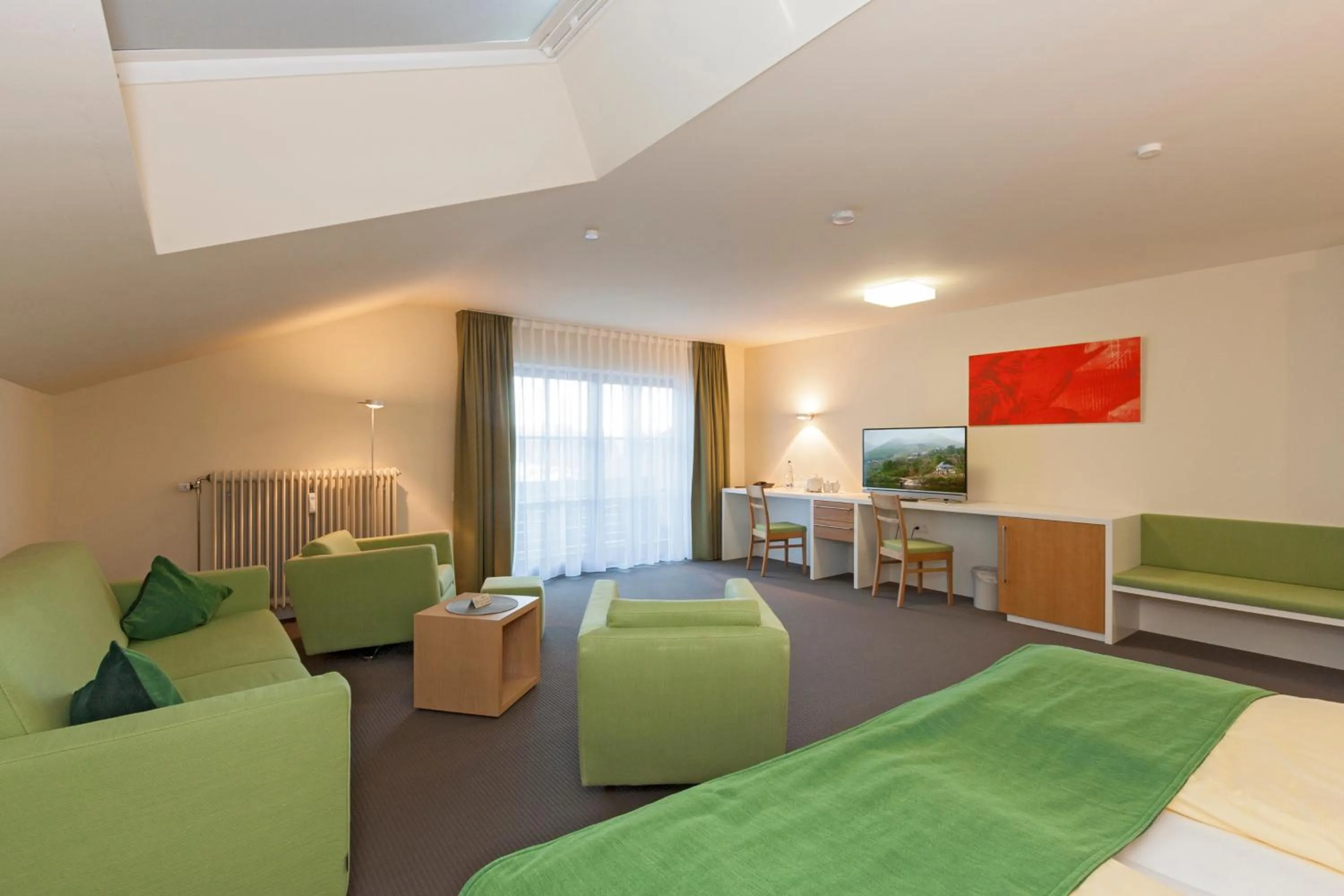 TV and multimedia, Bed in Alpenresidenz Buchenhöhe