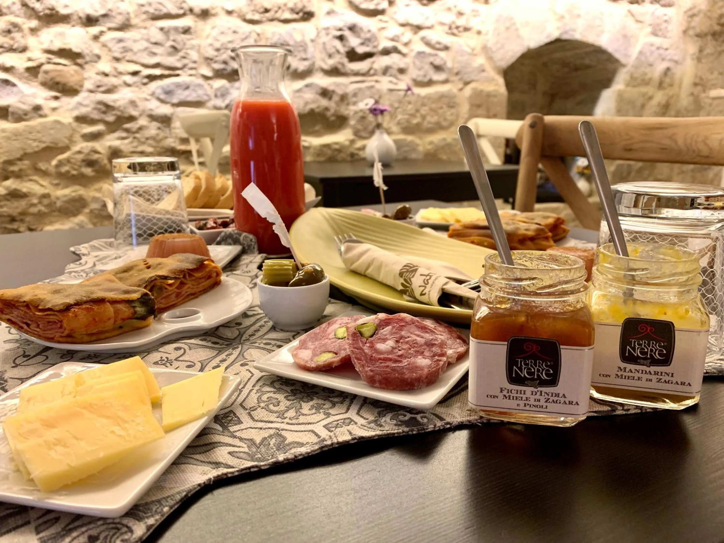 Breakfast in neropece