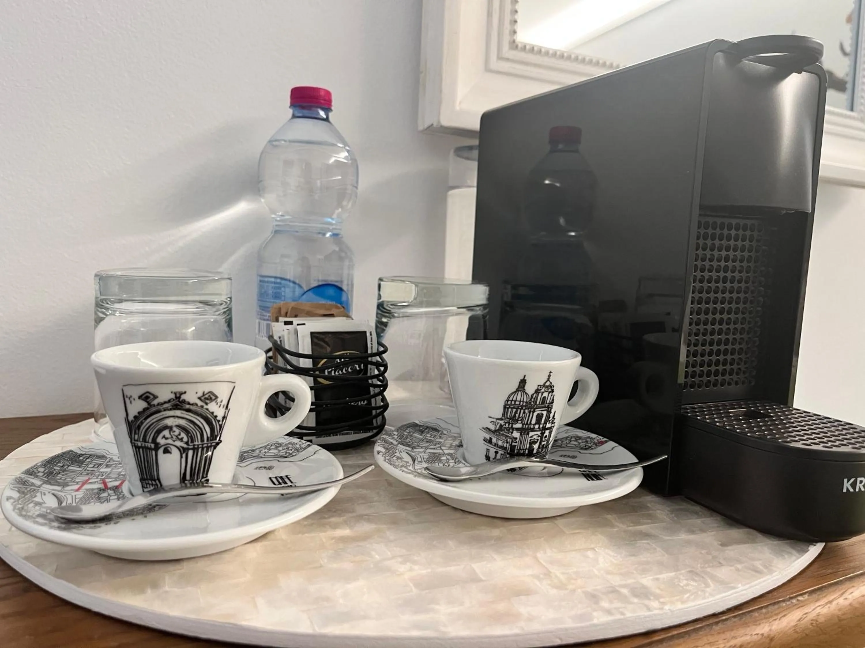Coffee/tea facilities in neropece