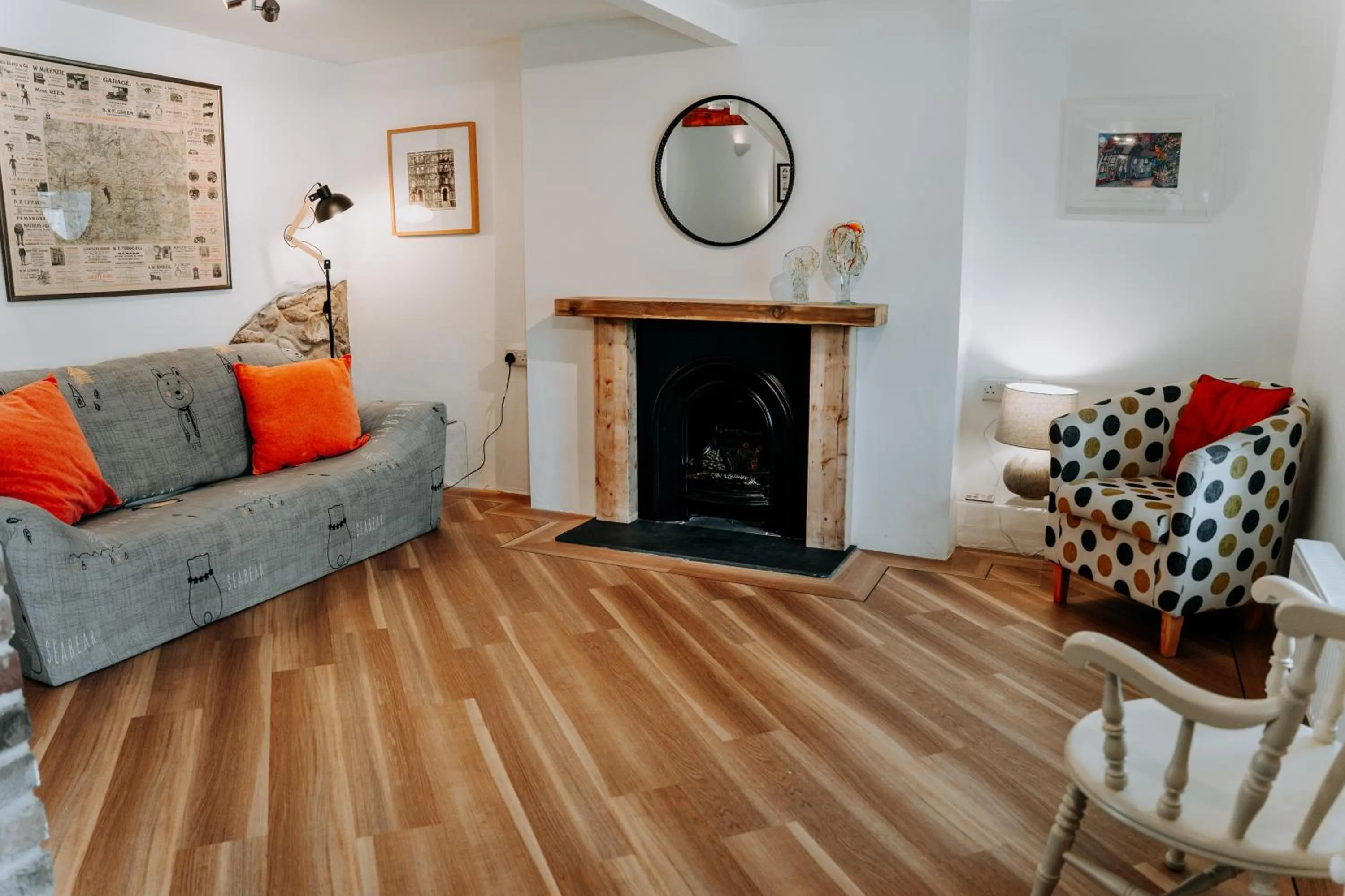 Hamilton Lodge - Cottage sleeps 8
