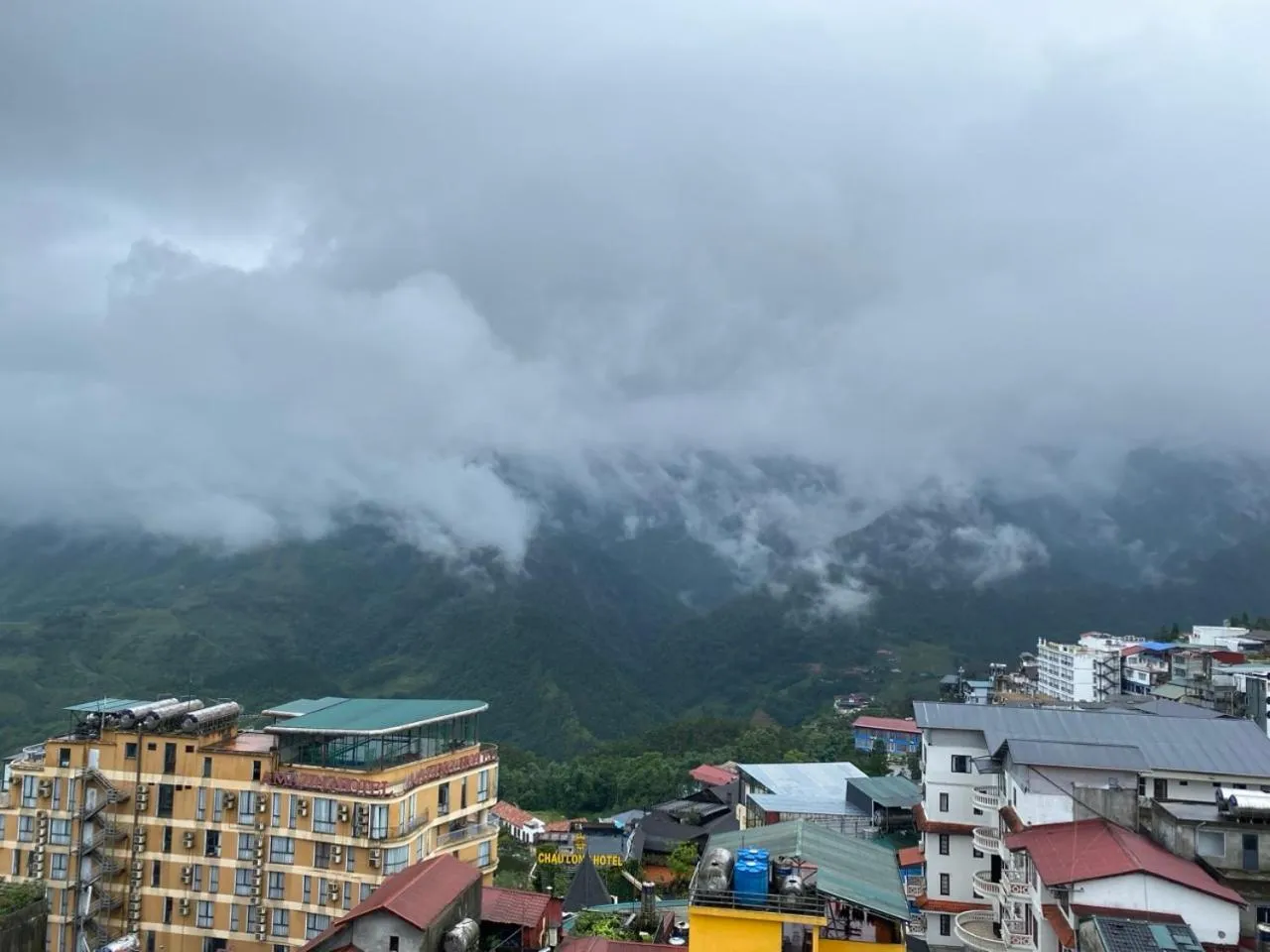 Mountain view in Delta Sapa Hotel - Old Quarter Center