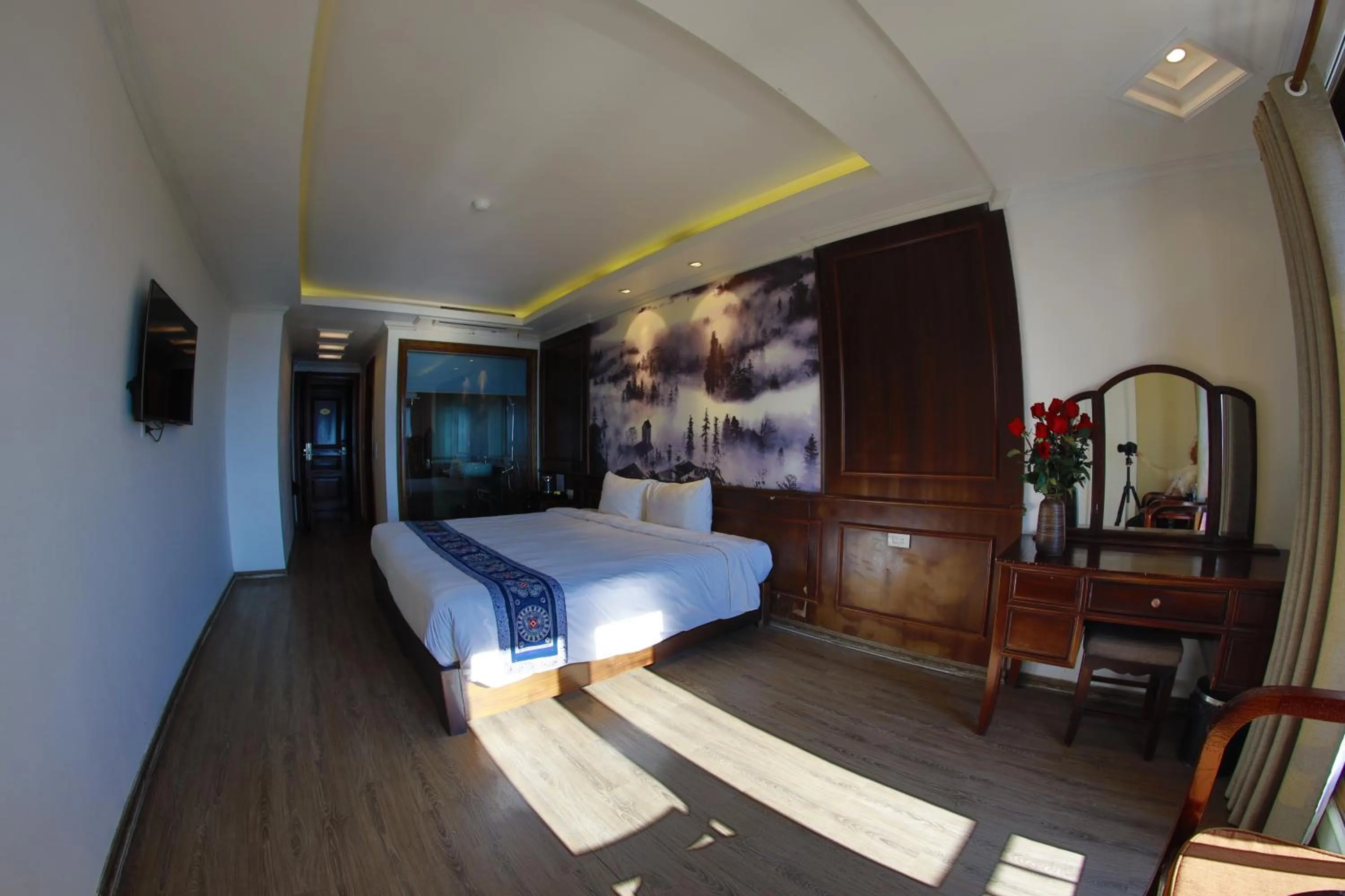 Photo of the whole room, Bed in Delta Sapa Hotel - Old Quarter Center