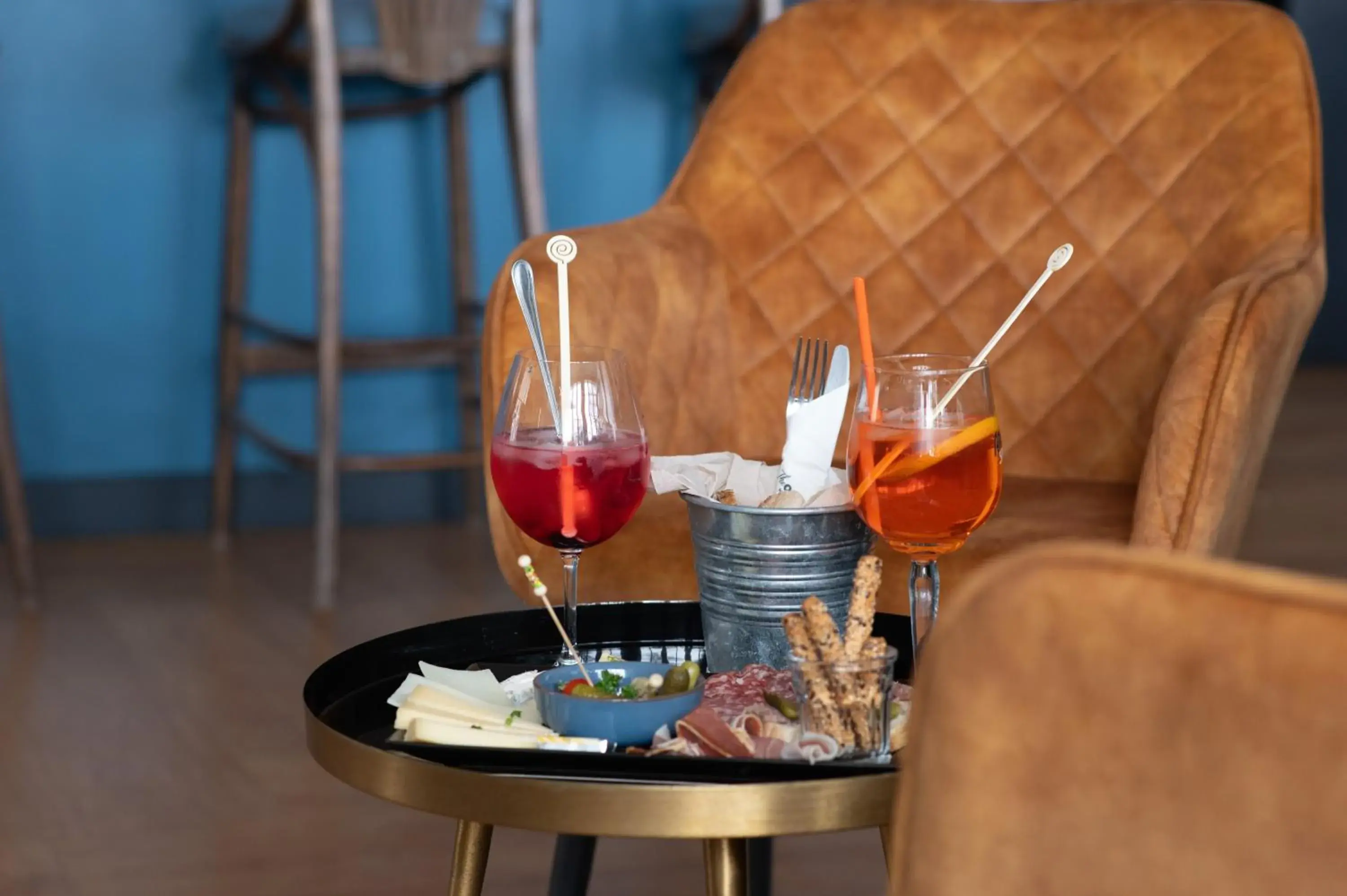 Living room in The Originals Boutique, Hôtel Victoria, Châtelaillon-Plage Living room in The Originals Boutique, Hôtel Victoria, Châtelaillon-Plage