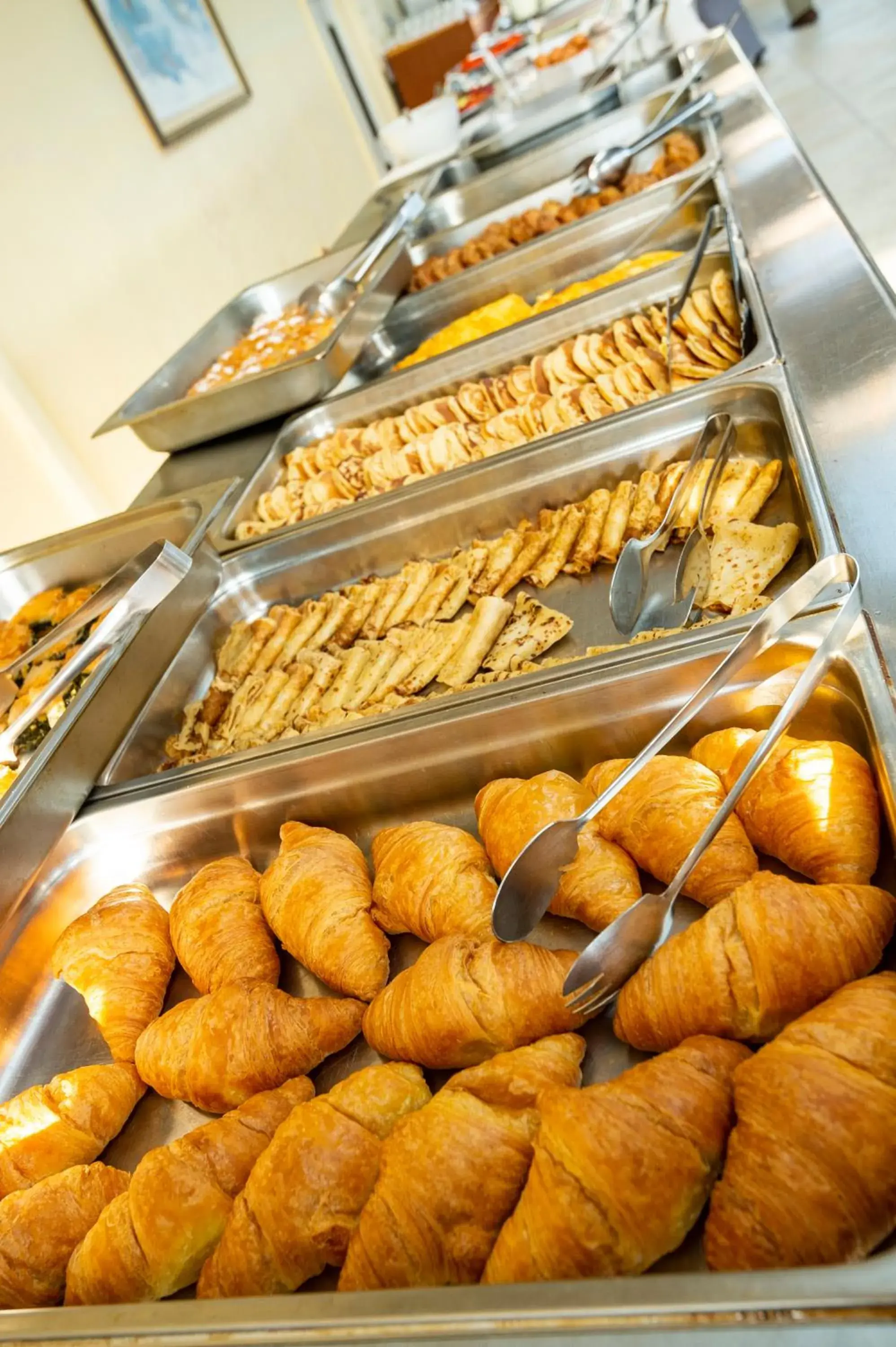 Buffet breakfast in Dolphin Resort & Conference Buffet breakfast in Dolphin Resort & Conference