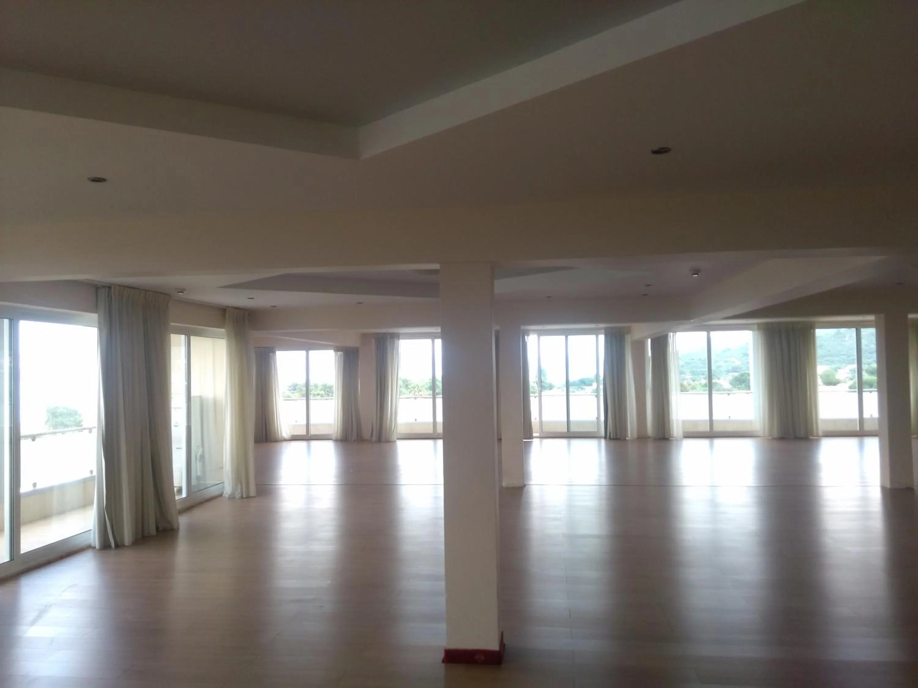 Banquet/Function facilities in Dolphin Resort & Conference