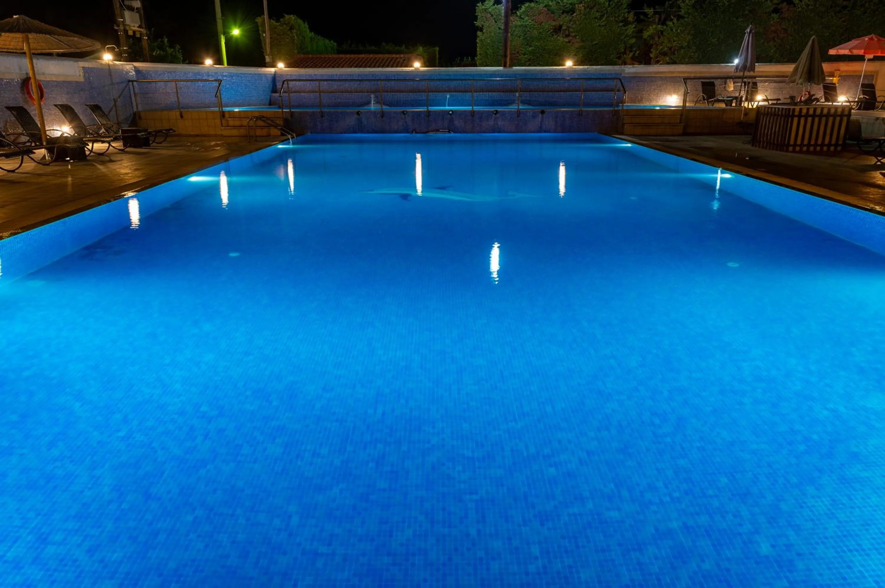 Swimming pool in Dolphin Resort & Conference