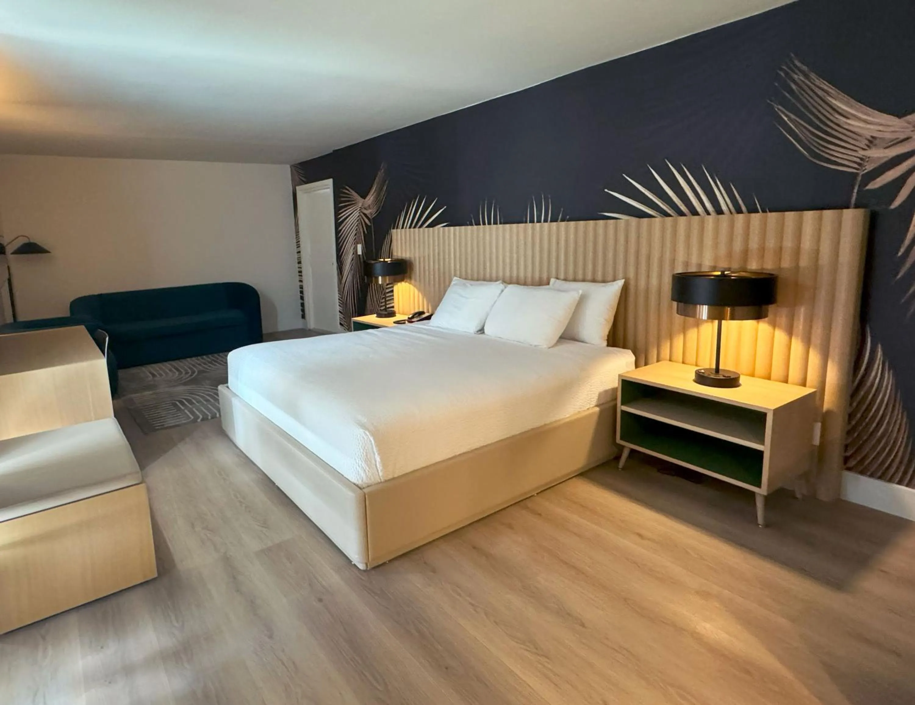 Bed in The Harrison Downtown Hollywood