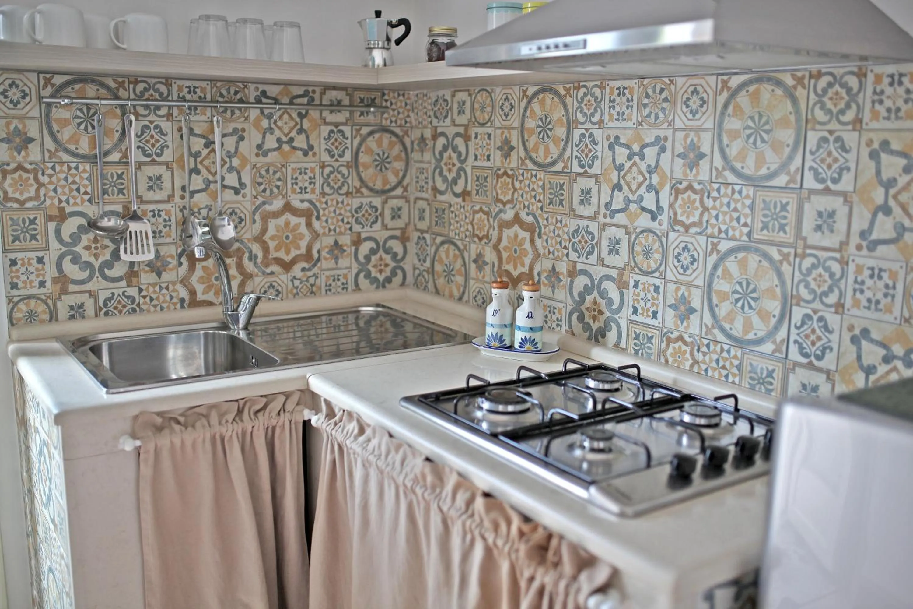 Kitchen or kitchenette in La Buona Creanza by Jdvacanze