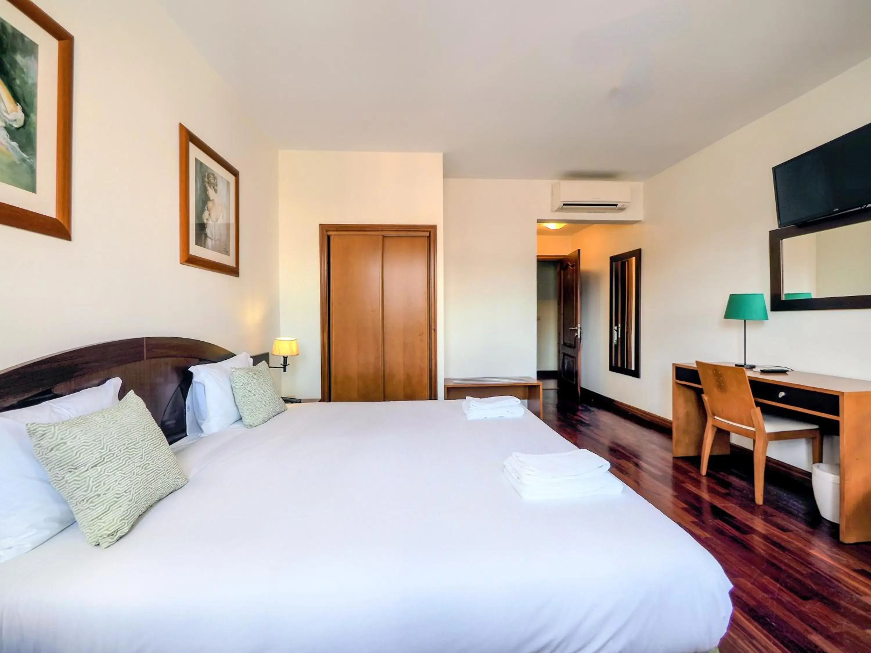 Bed in Hotel Vale Verde Bed in Hotel Vale Verde