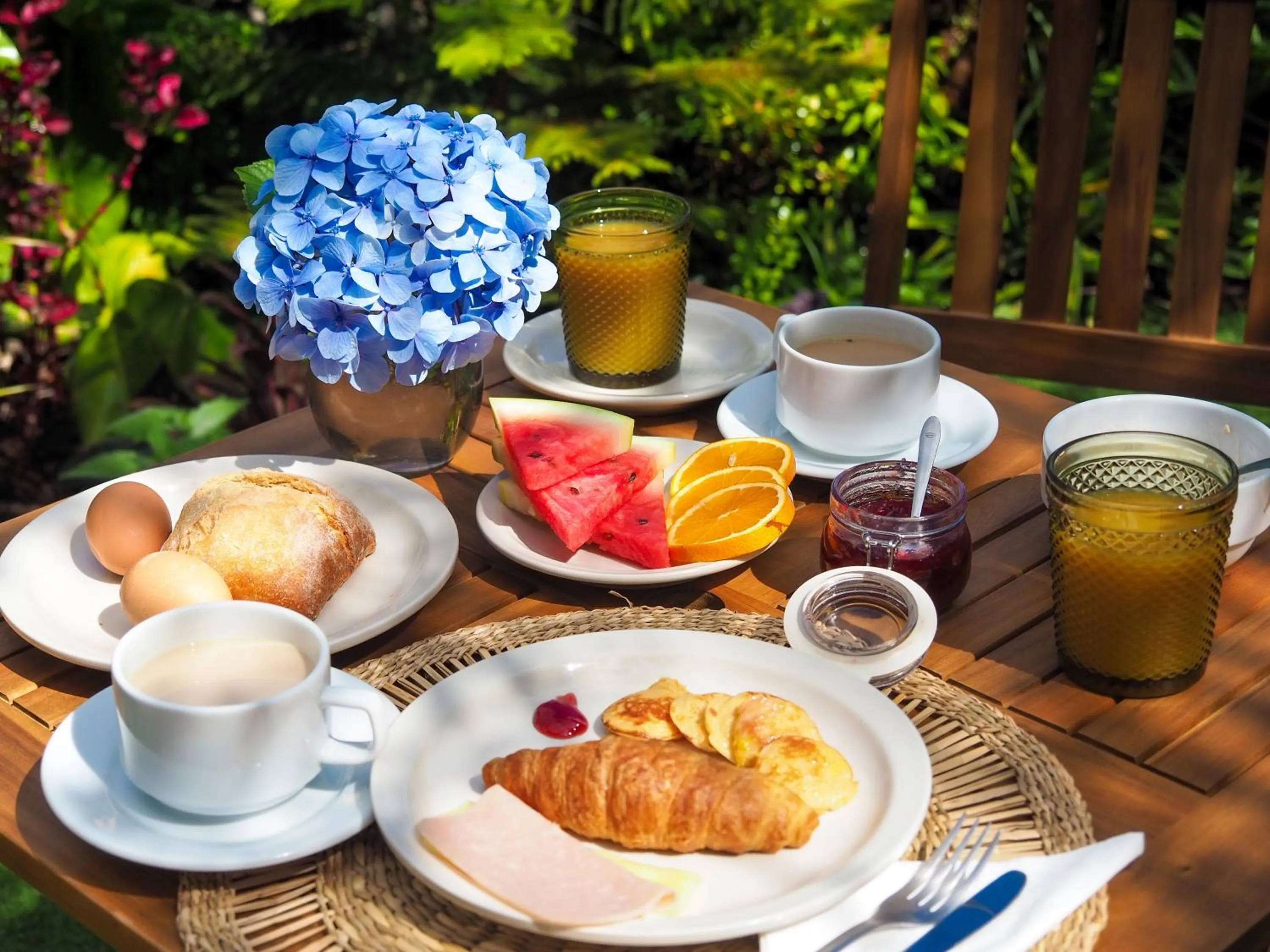 Restaurant/places to eat in Hotel Vale Verde