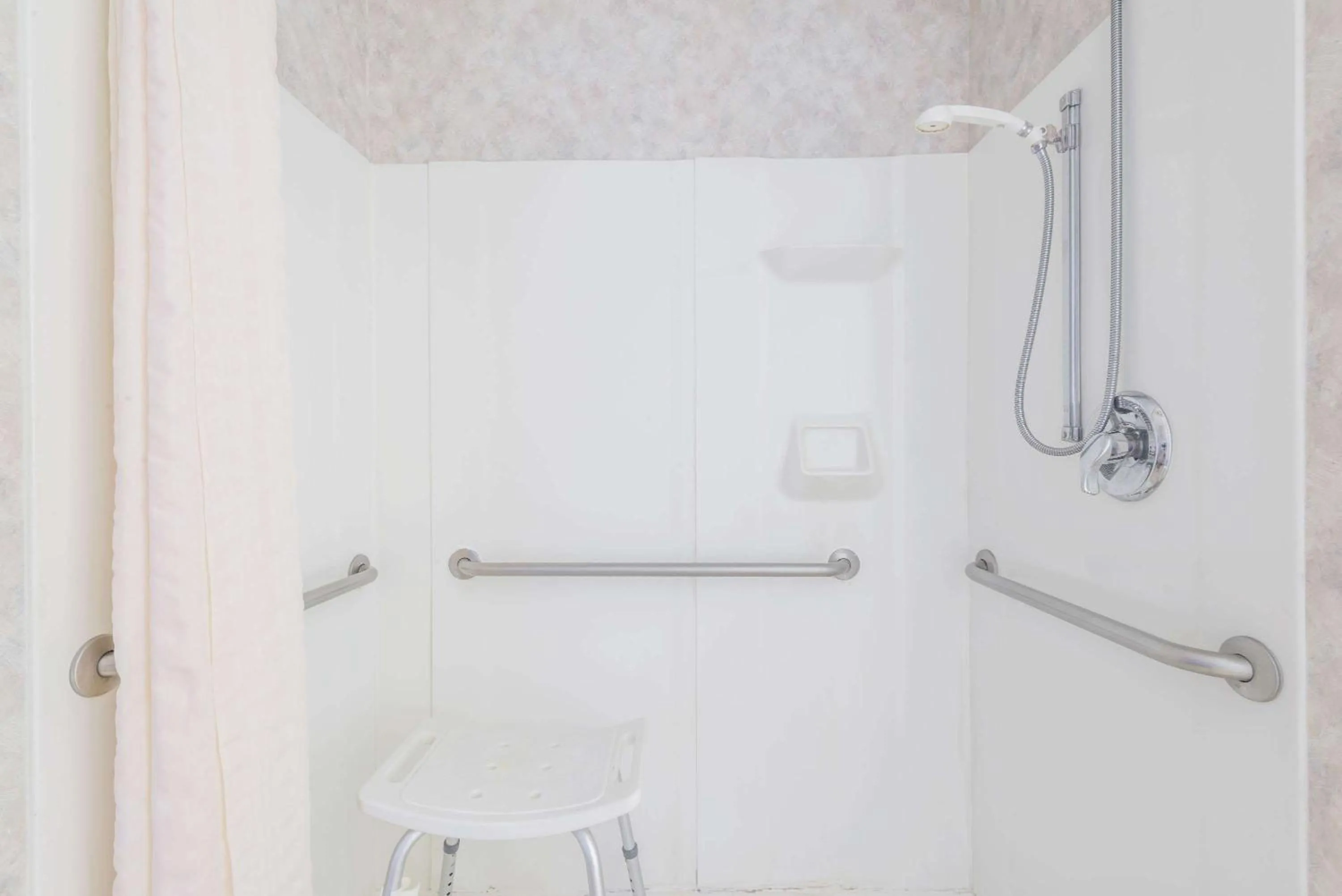 Bathroom in Microtel Inn & Suites by Wyndham Philadelphia Airport