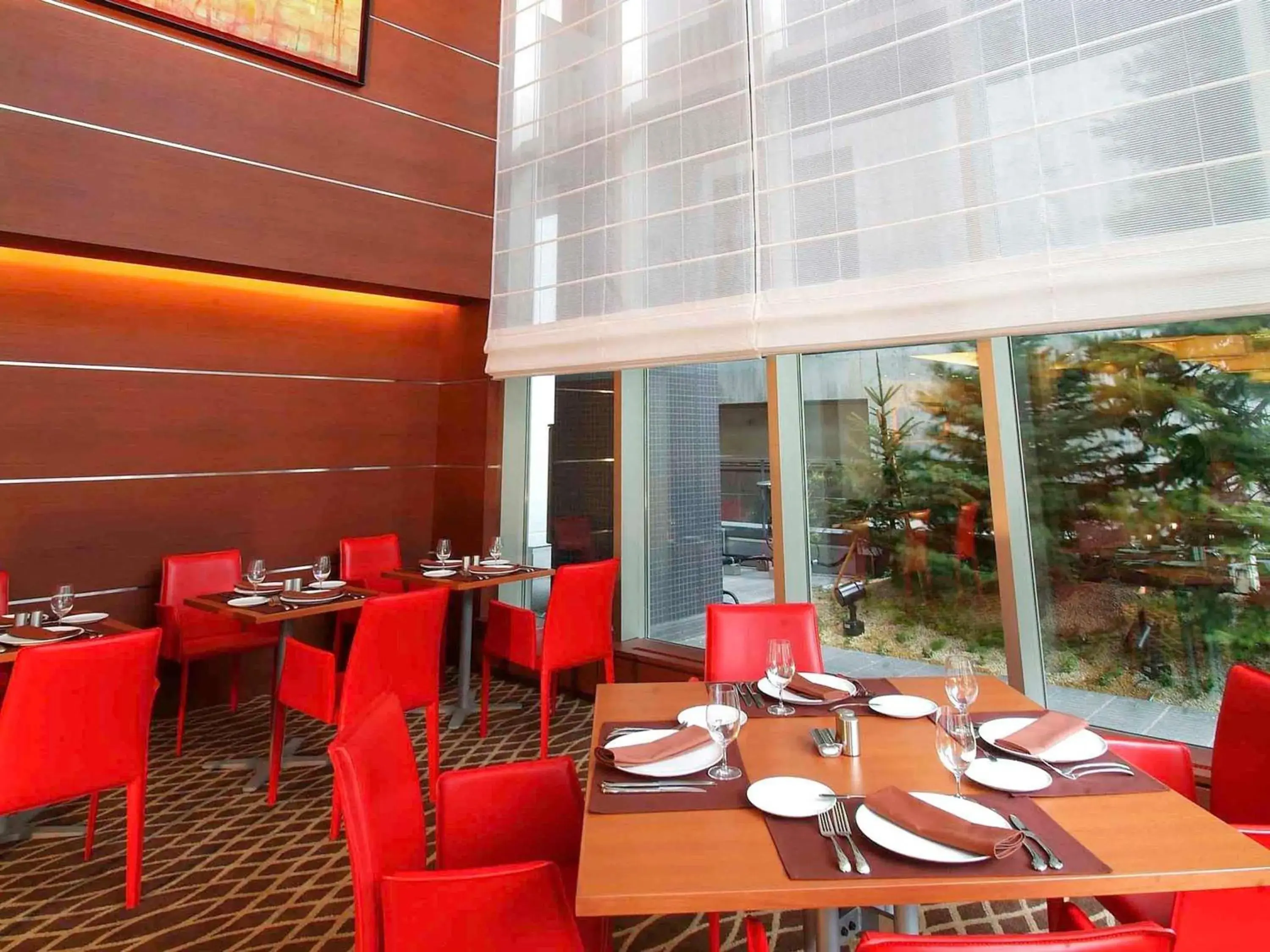 Restaurant/places to eat in Mercure Sapporo Restaurant/places to eat in Mercure Sapporo