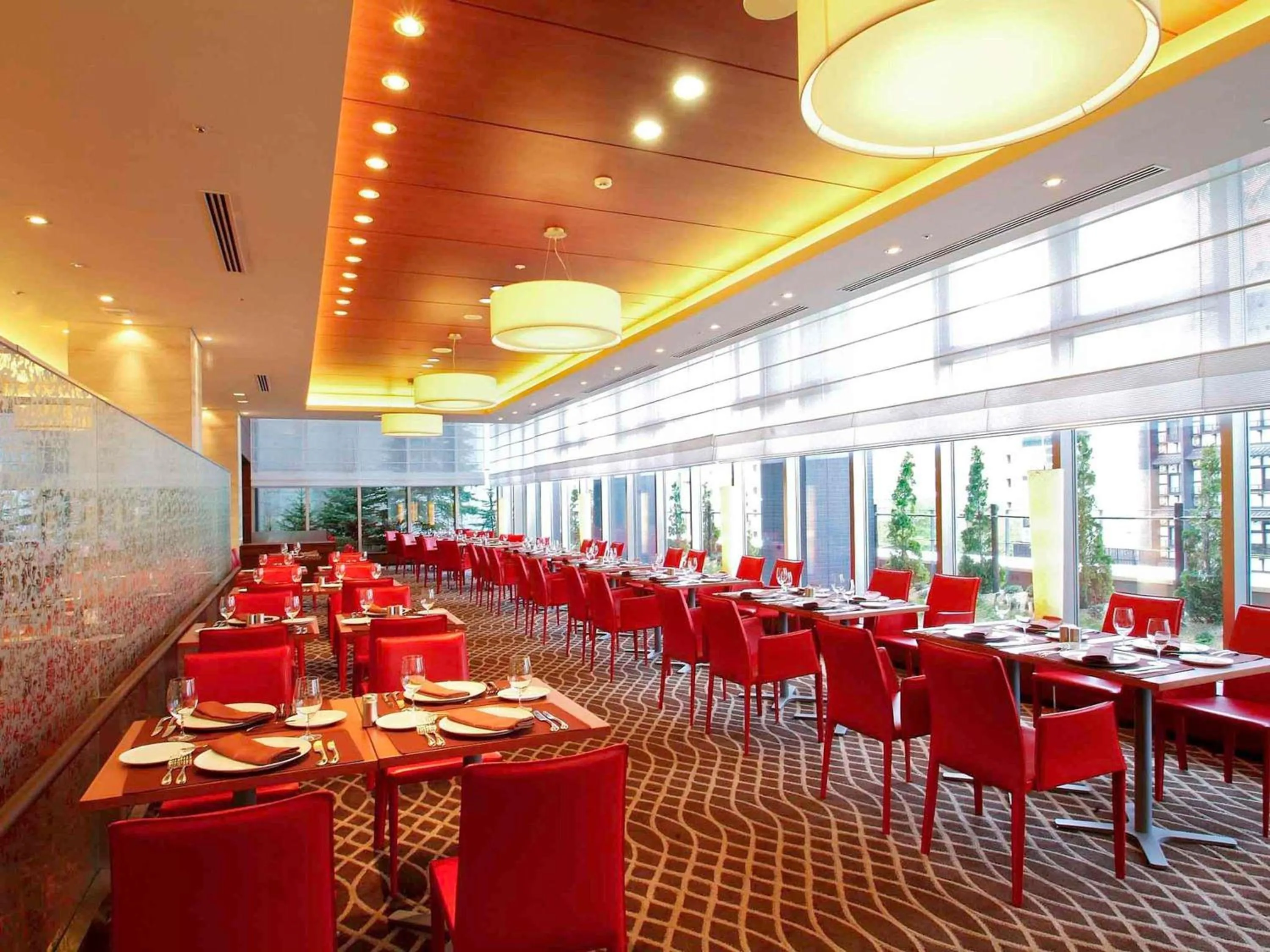 Restaurant/places to eat in Mercure Sapporo