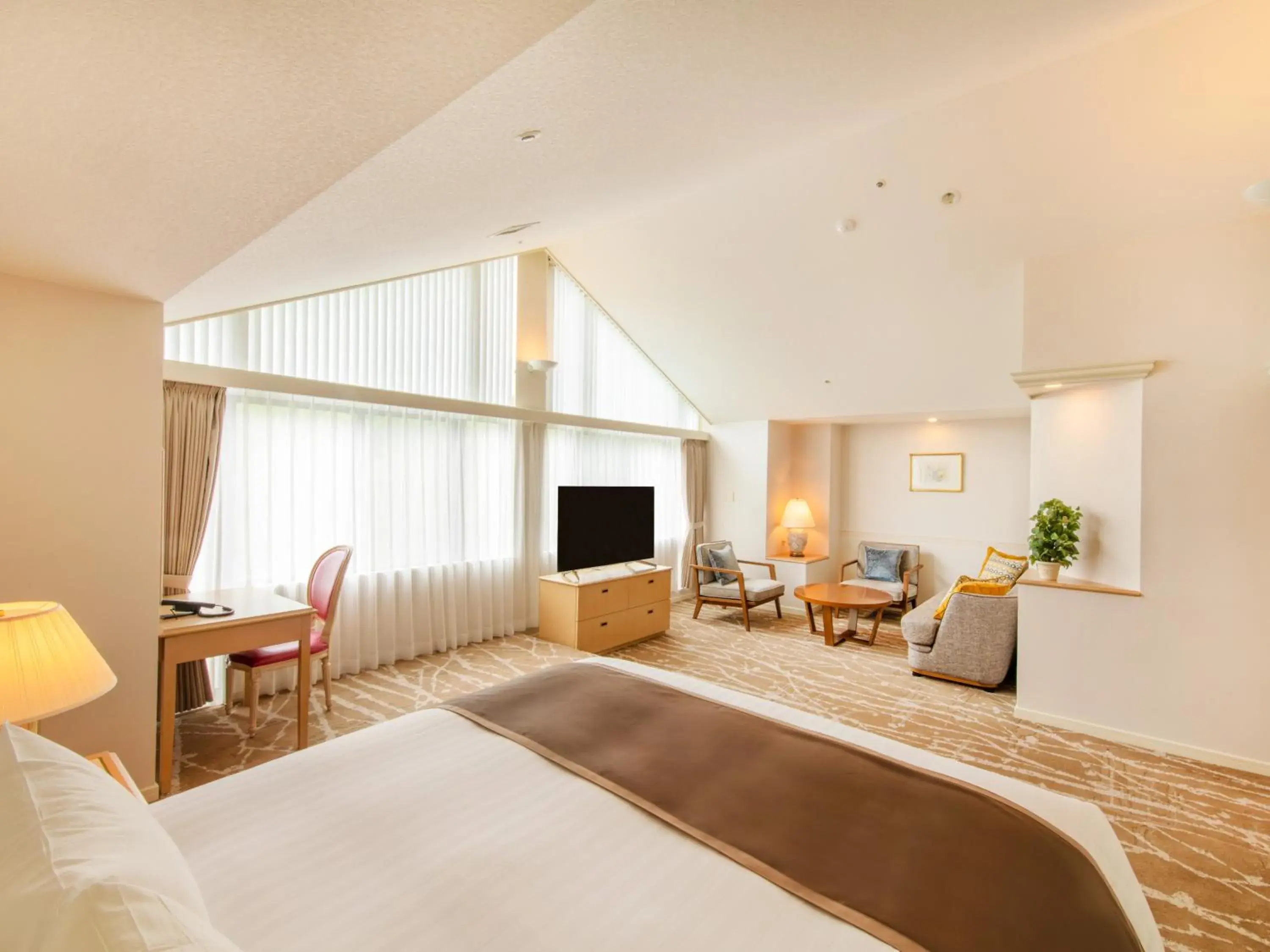 Junior Suite Mountain Side for 4 people Non - Smoking in Rusutsu Resort Hotel & Convention Junior Suite Mountain Side for 4 people Non - Smoking in Rusutsu Resort Hotel & Convention