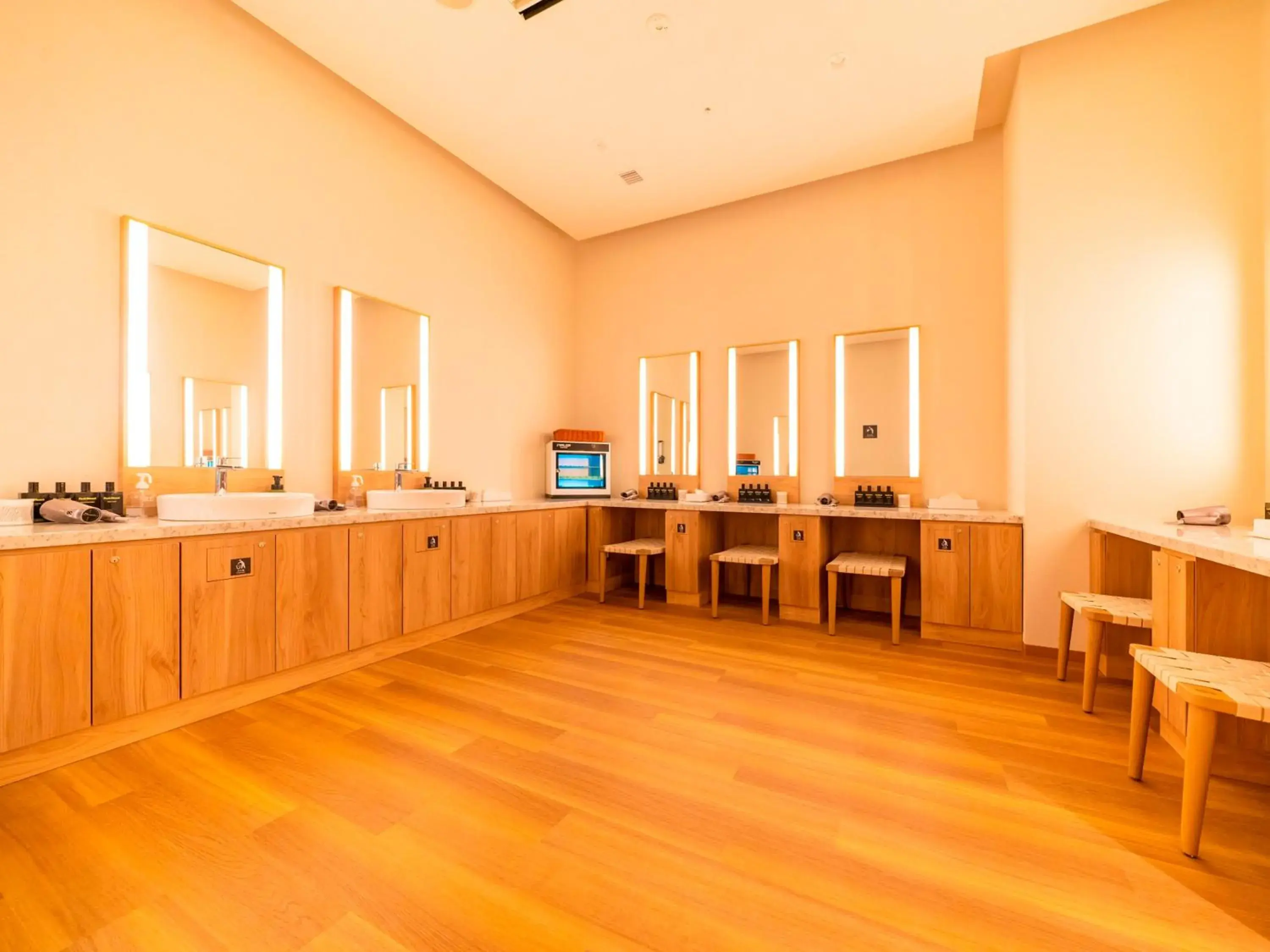 Spa and wellness centre/facilities in Rusutsu Resort Hotel & Convention Spa and wellness centre/facilities in Rusutsu Resort Hotel & Convention