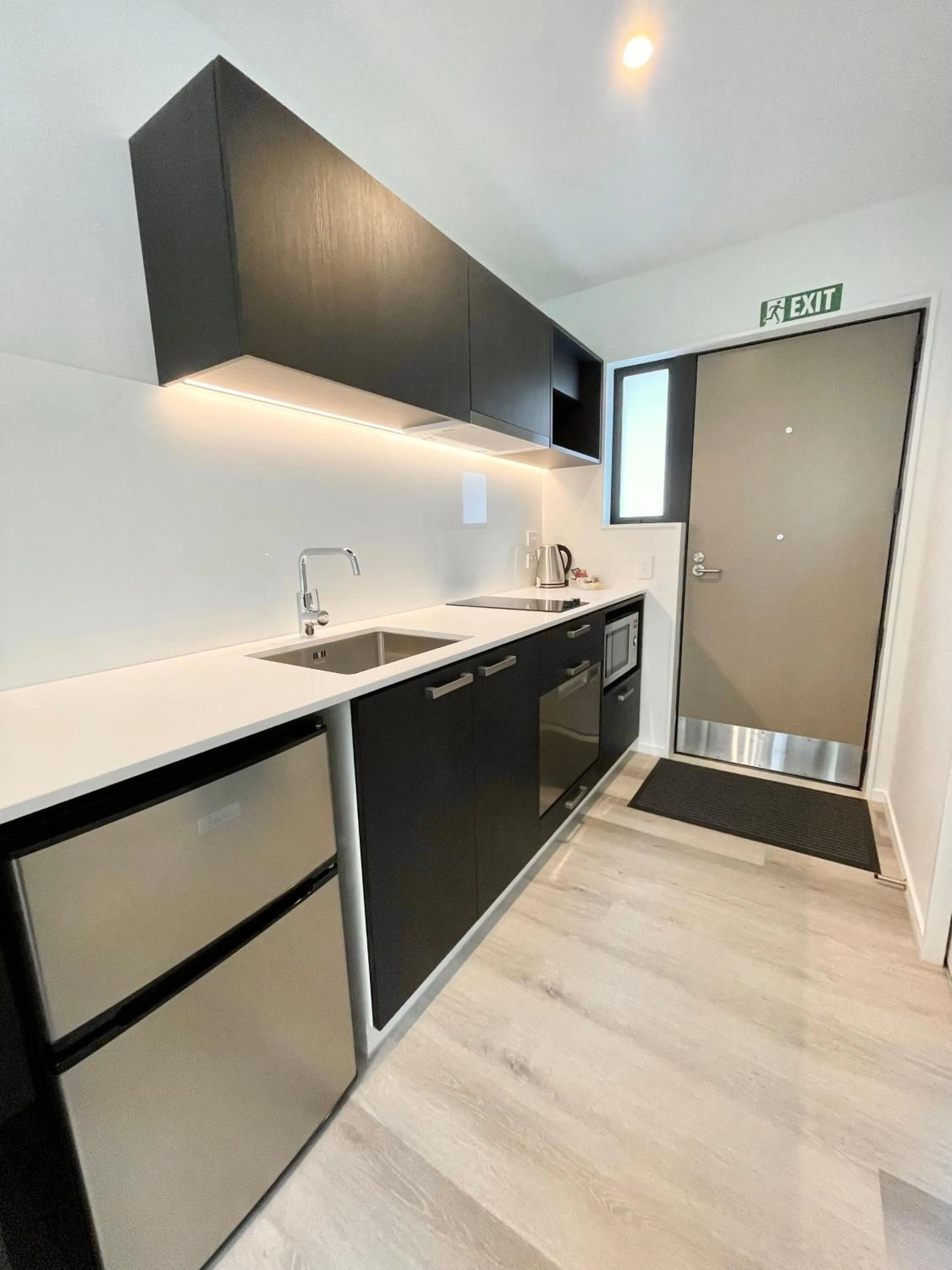 Kitchen or kitchenette in Carnmore Hagley Park