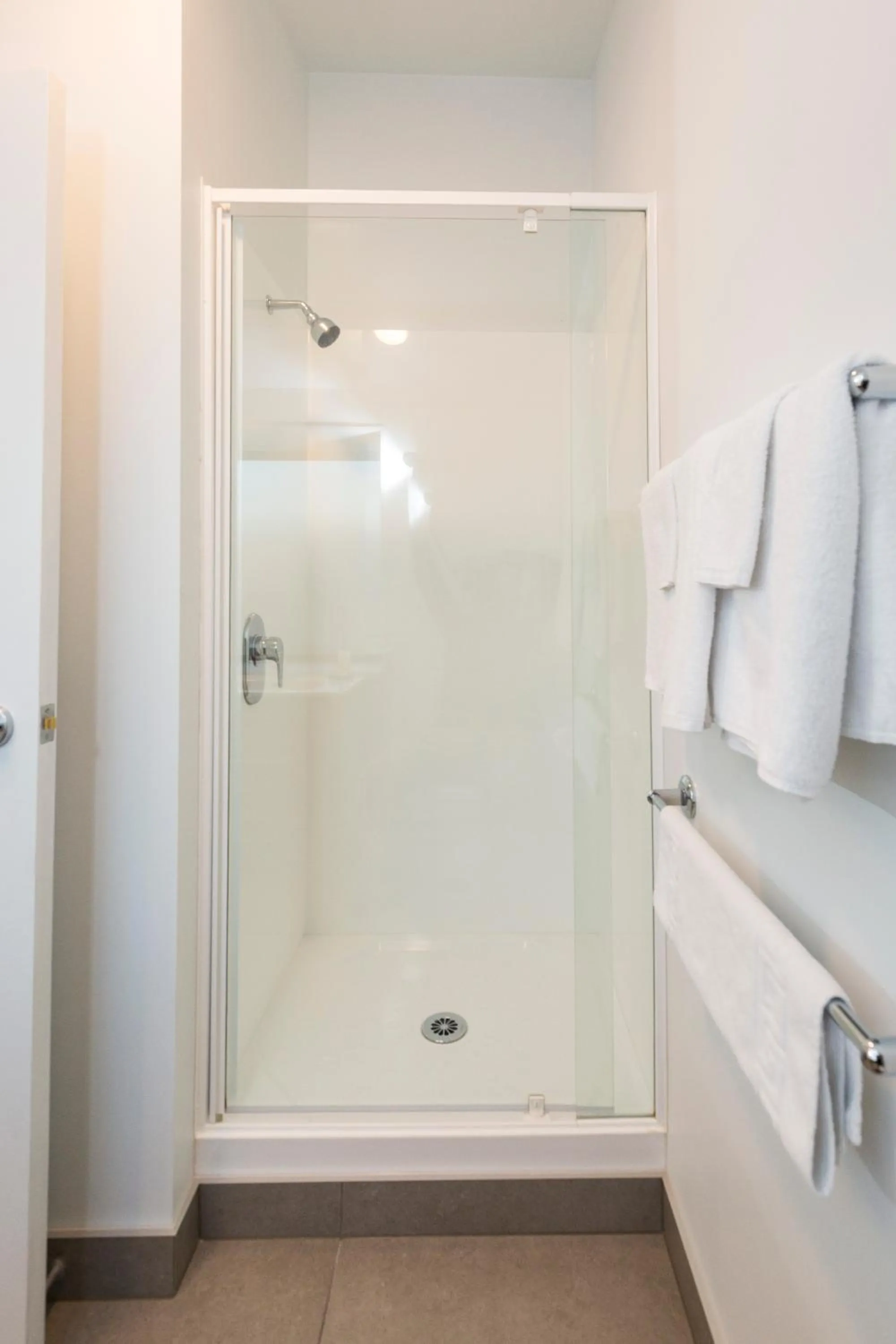 Shower in Carnmore Hagley Park