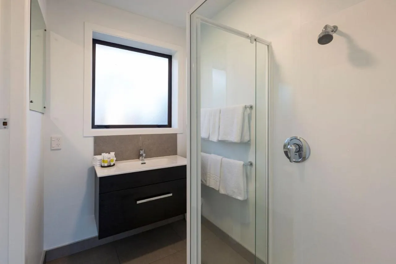 Bed in Carnmore Hagley Park