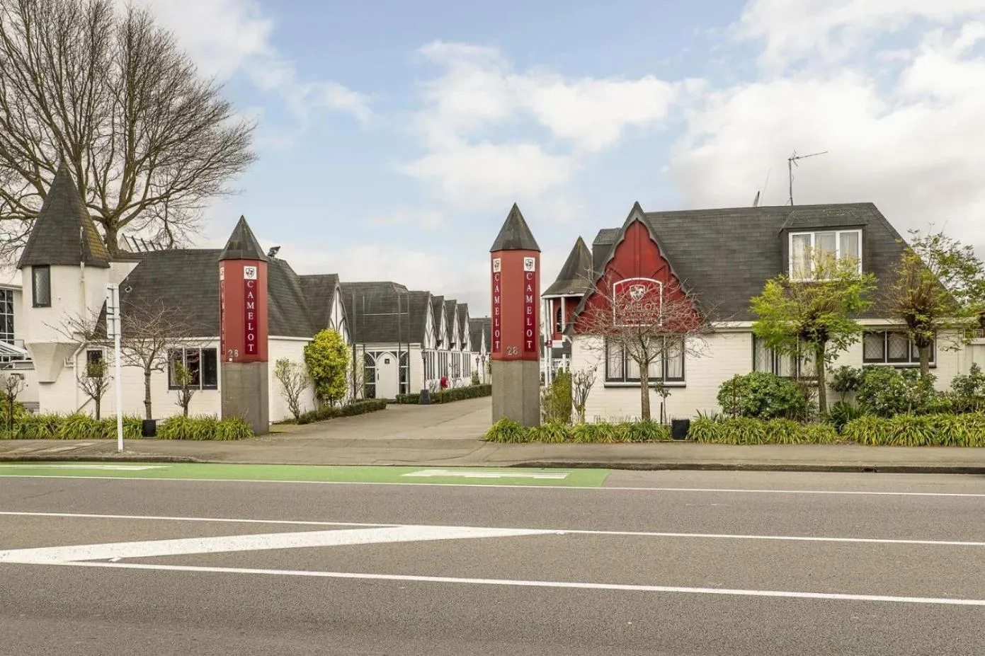 Property building in Camelot Motor Lodge