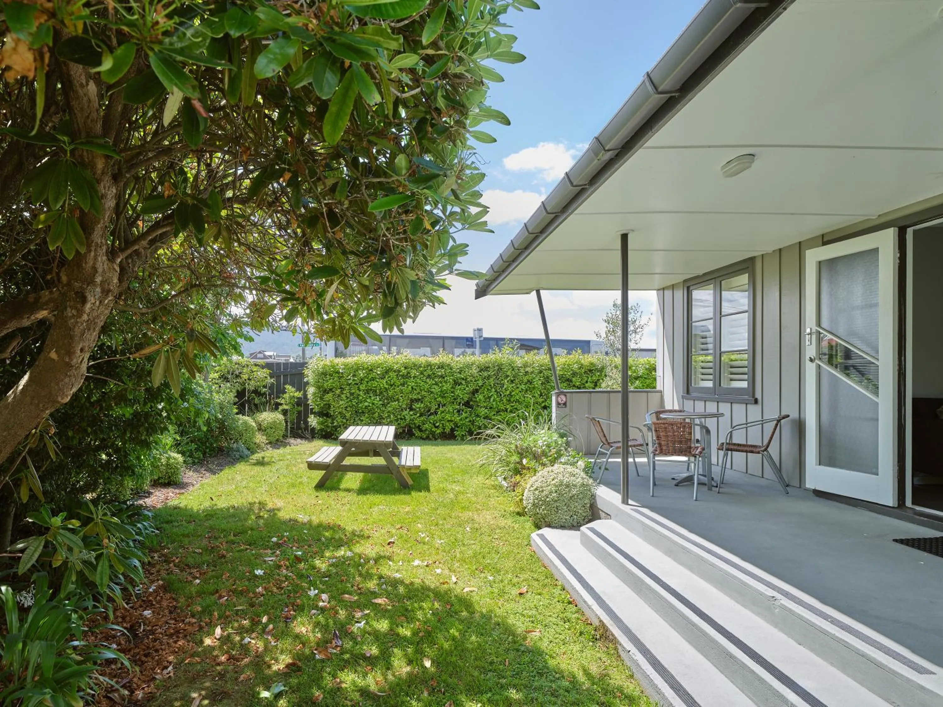 Suncourt Hotel & Conference Centre