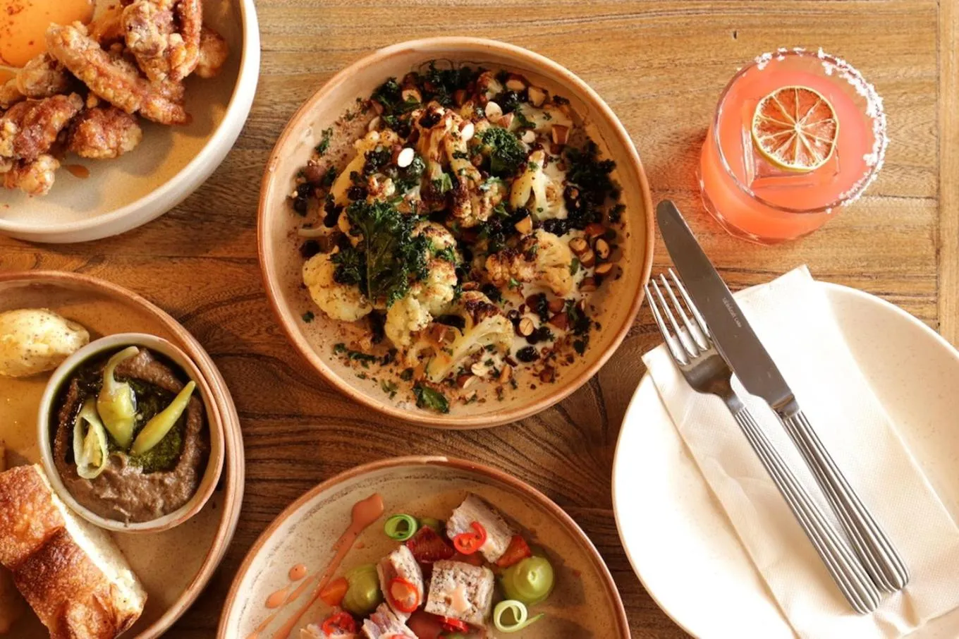 Food in Suncourt Hotel & Conference Centre