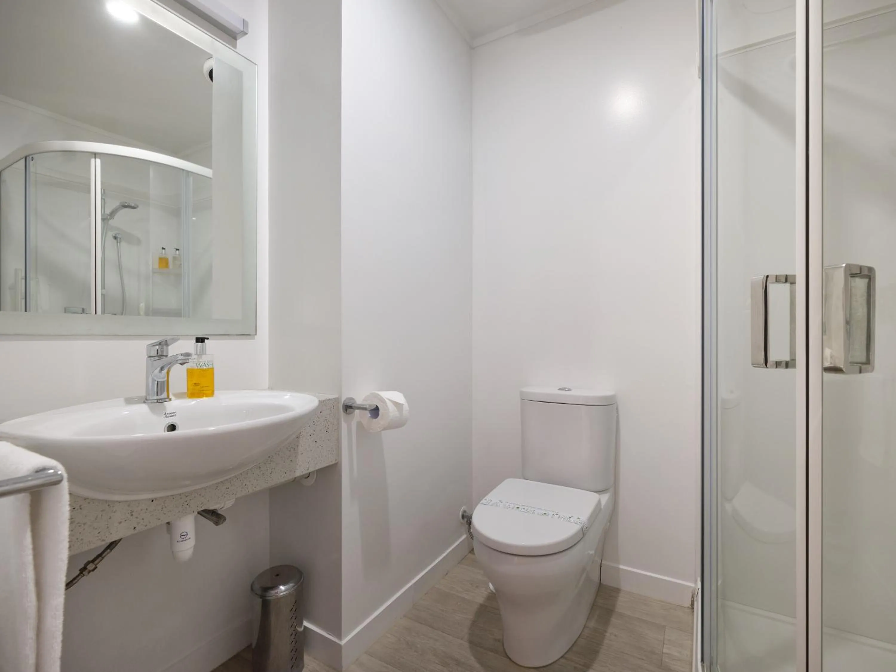 Suncourt Hotel & Conference Centre