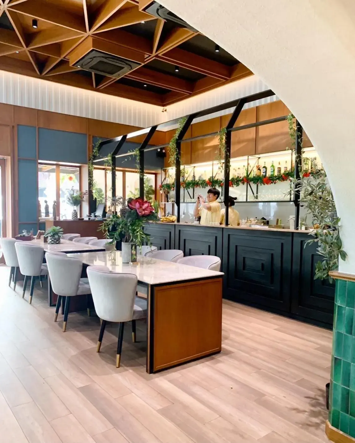 Restaurant/places to eat in The 3sis Hotel Restaurant/places to eat in The 3sis Hotel