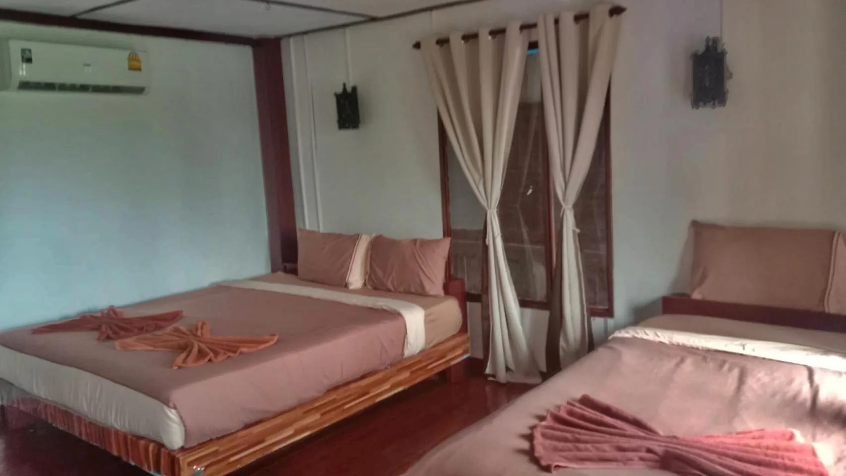 Bedroom, Bed in Phi Phi Green Hill Resort