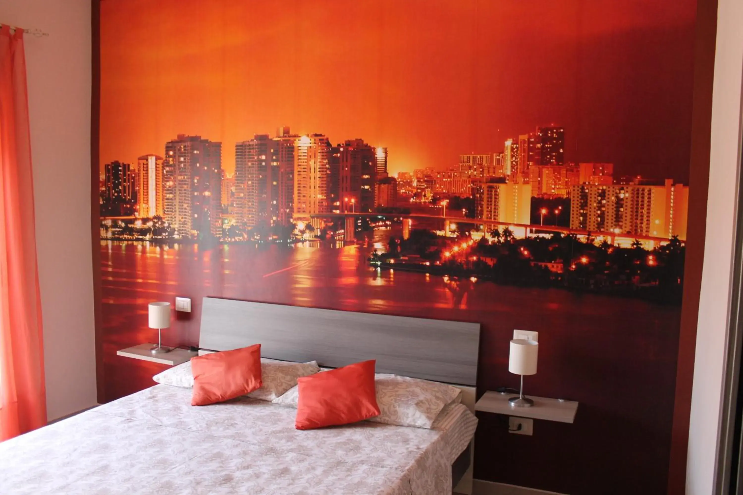 Double Room with Private Bathroom - single occupancy in B&B Around the World Double Room with Private Bathroom - single occupancy in B&B Around the World