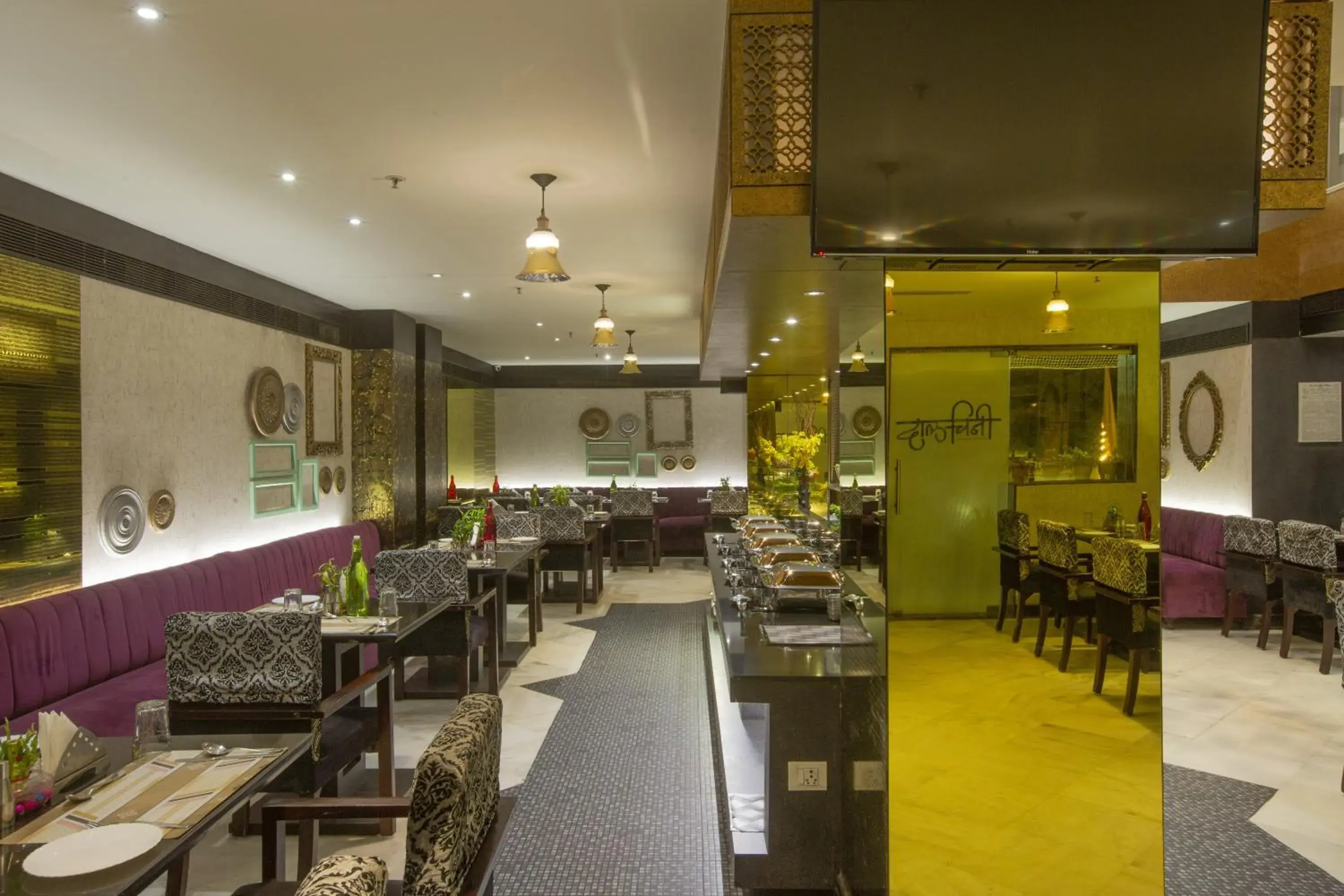 Restaurant/places to eat in Vesta Maurya Palace Restaurant/places to eat in Vesta Maurya Palace
