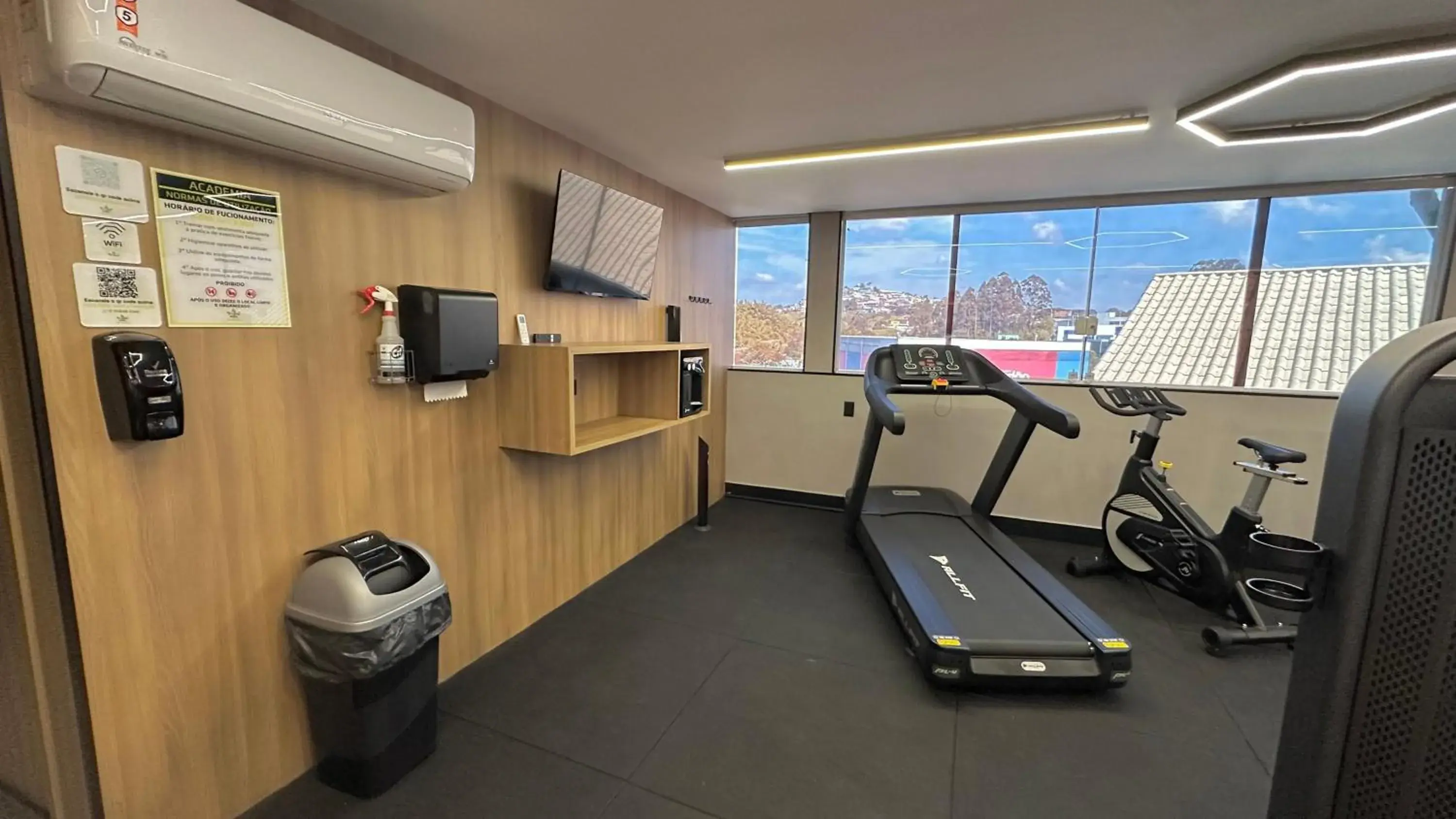 Fitness centre/facilities in Hotel Vale das Artes Fitness centre/facilities in Hotel Vale das Artes