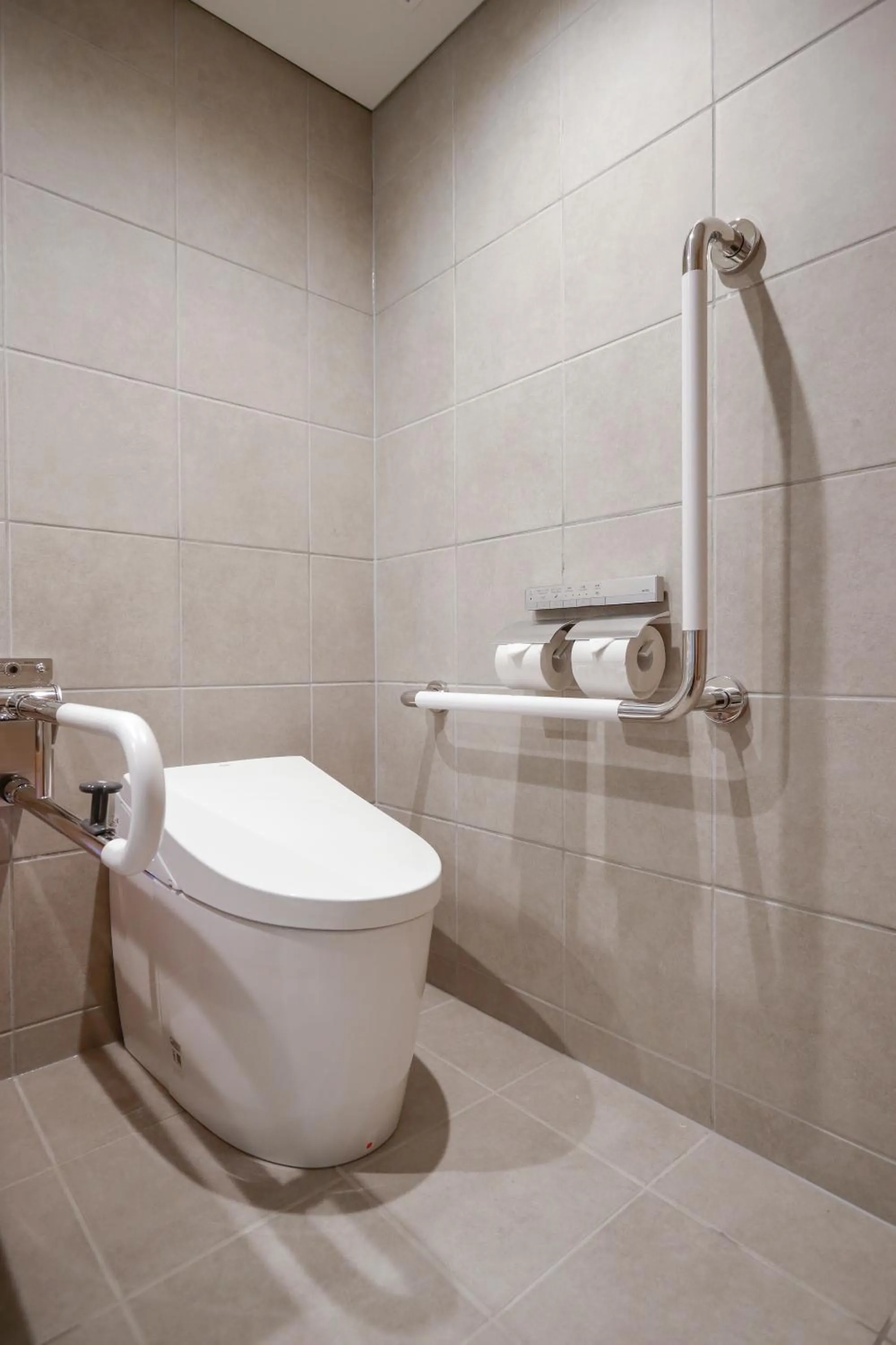 Bathroom in Kaminarimon Ryokan