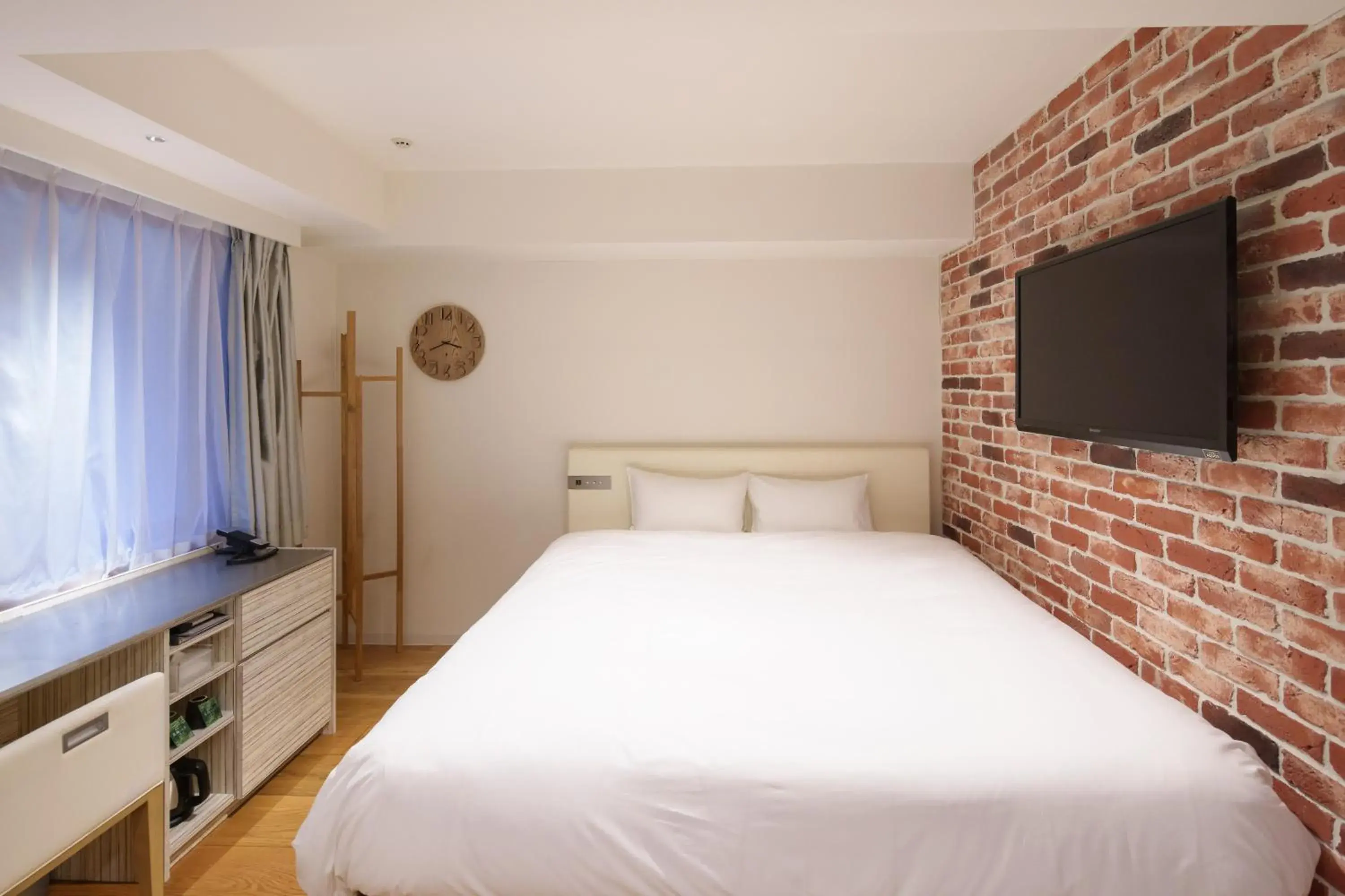 Factory Modern Queen Double in EN Hotel Shibuya Factory Modern Queen Double in EN Hotel Shibuya