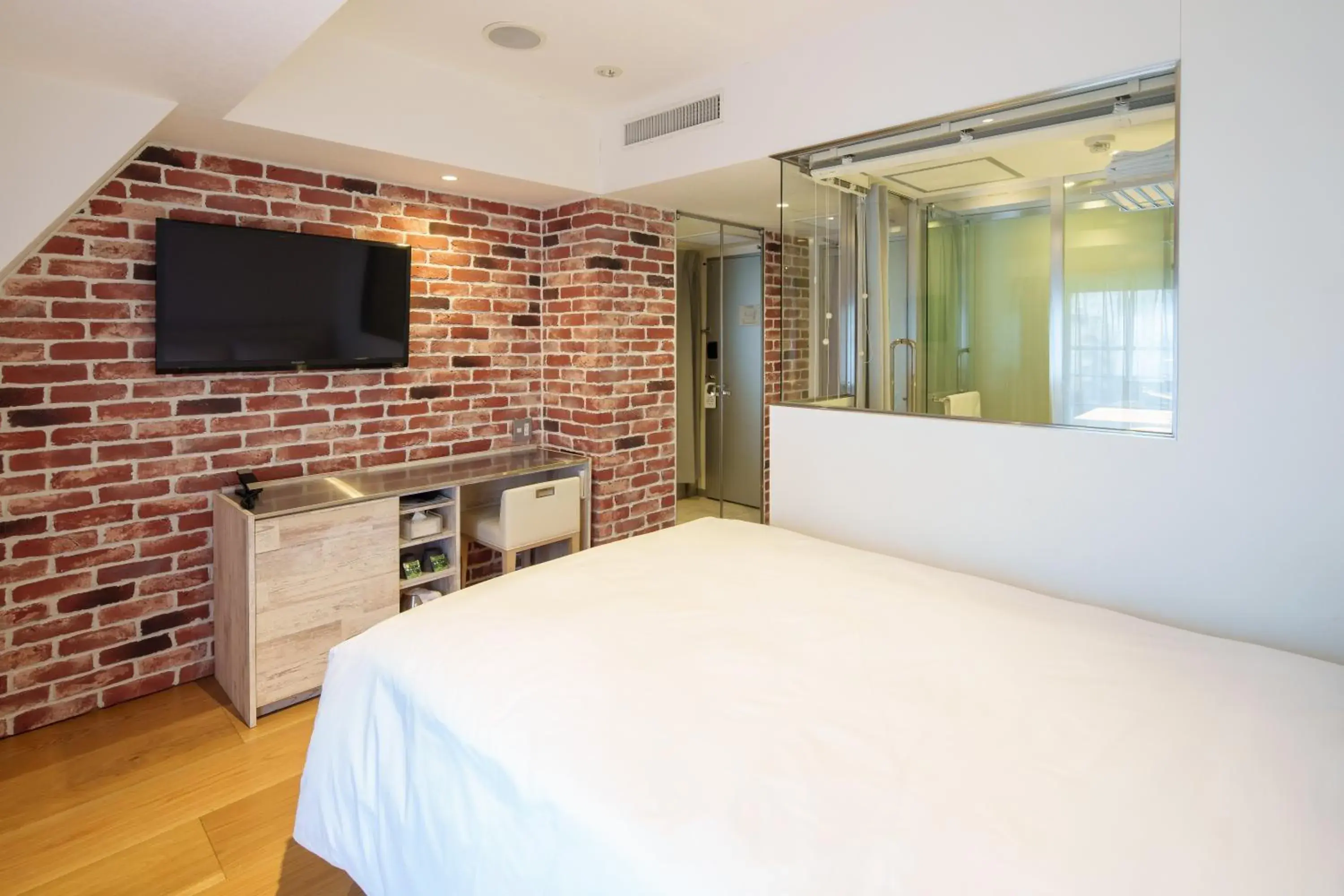 Superior Double Room - B in EN Hotel Shibuya Superior Double Room - B in EN Hotel Shibuya