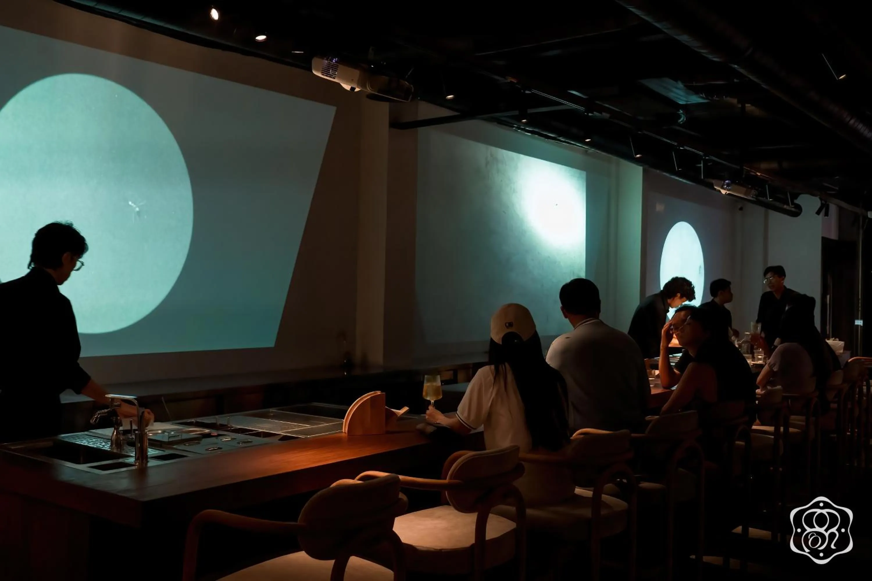 Restaurant/places to eat in Amanaki Saigon Boutique Hotel