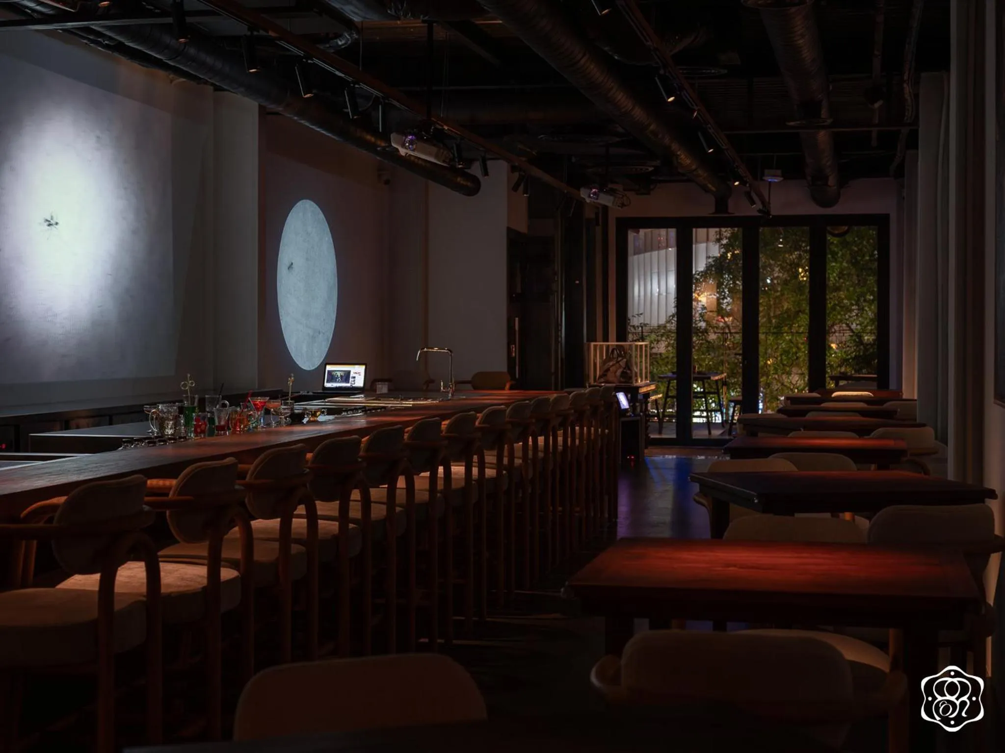 Restaurant/places to eat in Amanaki Saigon Boutique Hotel